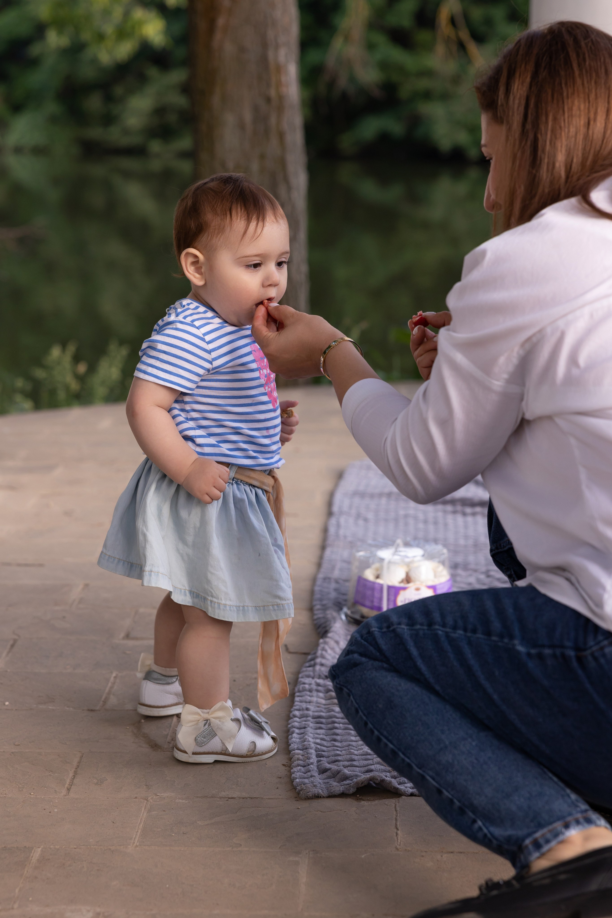 Прогулка в парке. Сказочный фотограф для Вас и Вашей семьи
