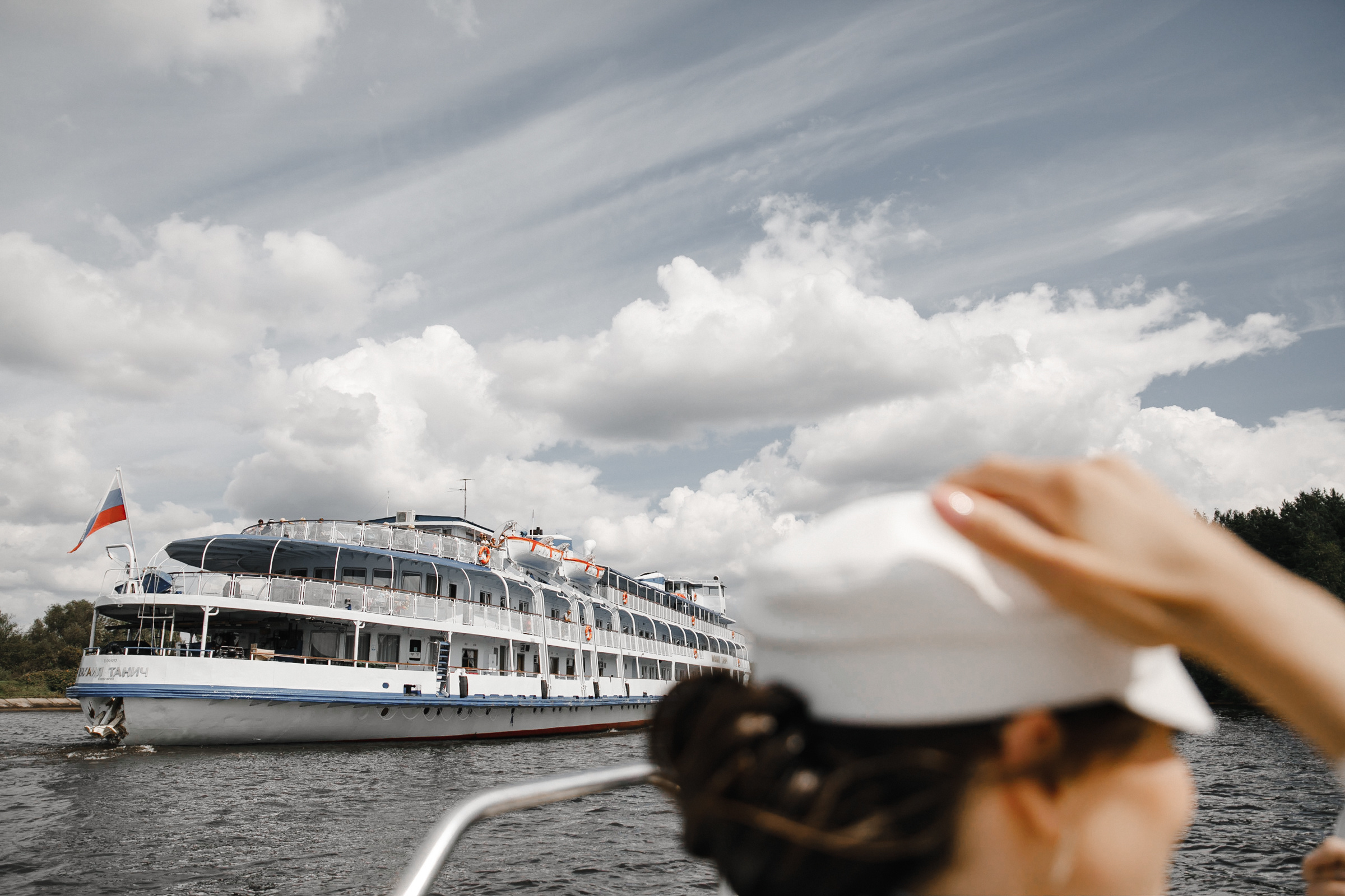 Ethanol spray. ROMA GORBATOVSKY