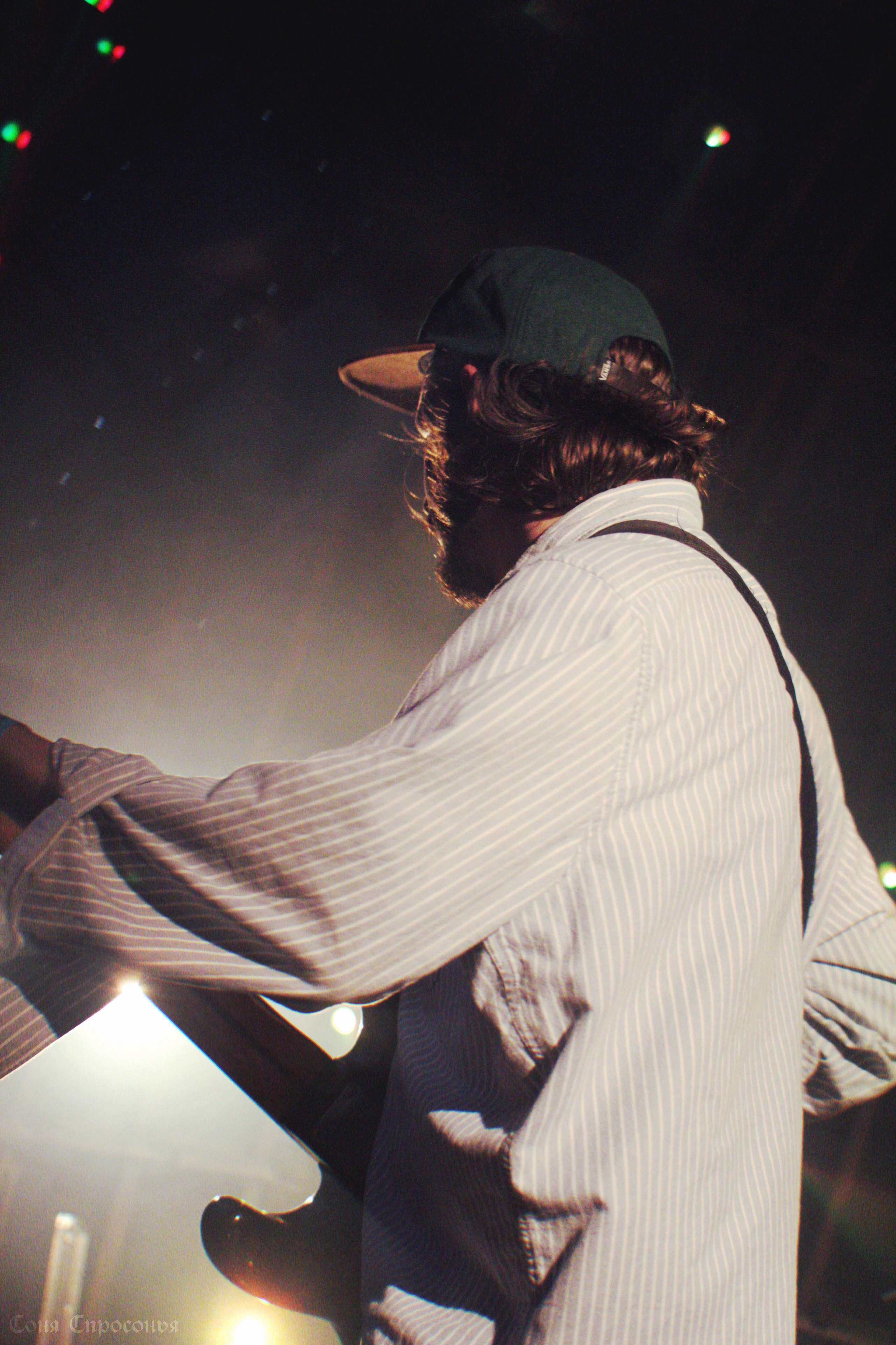 Синестетик 26.08.23. Концертный и портретный фотограф в Москве Соня Спросонья