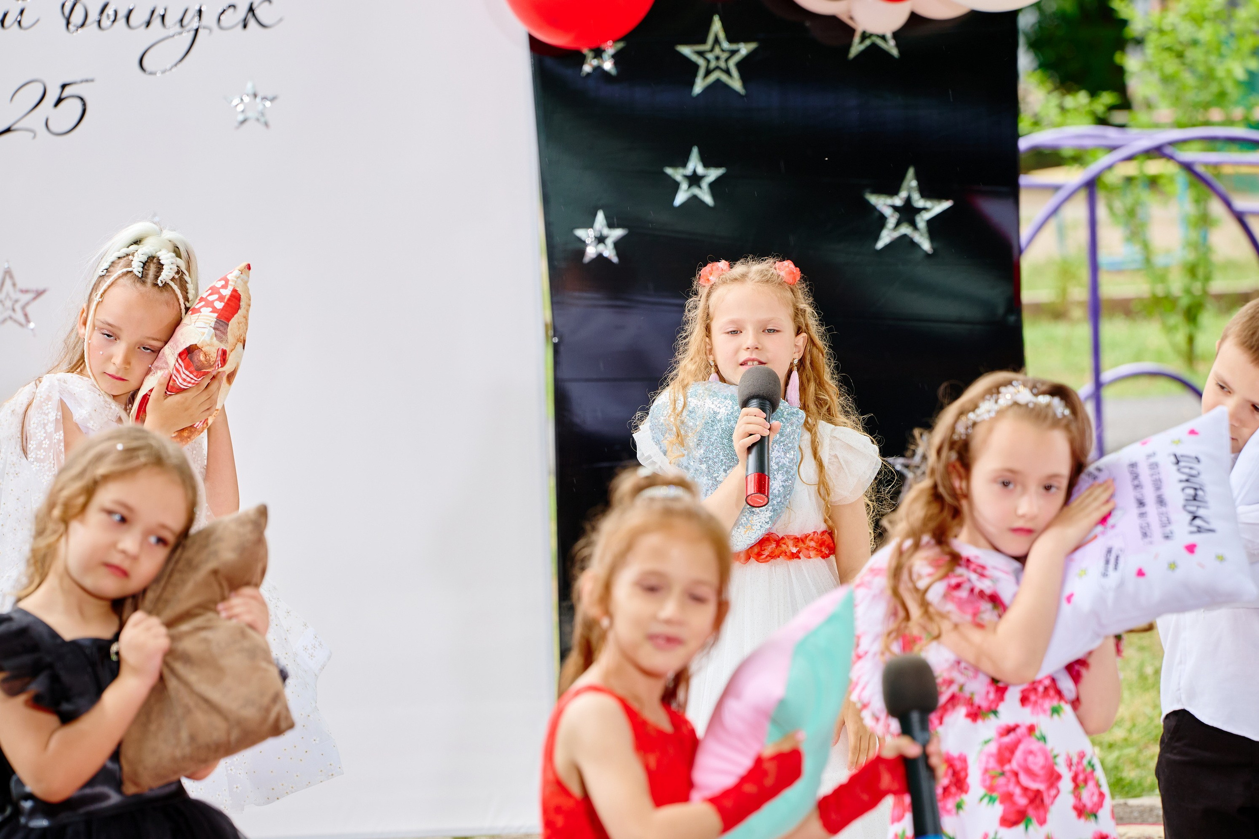 Выпускной 45 сад. Фотограф Выпускные альбомы Таганрог Сергей Коробченко