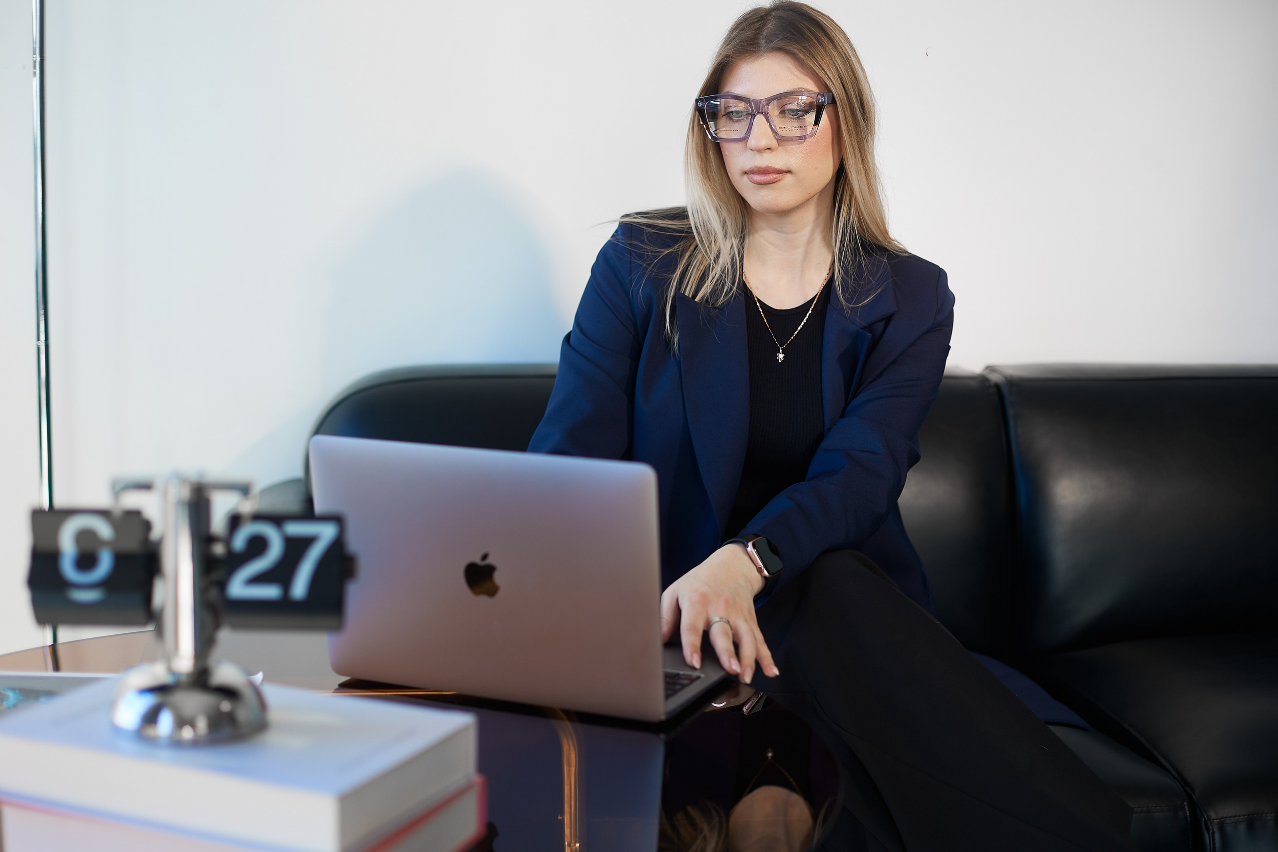 «Оптик маркет». Виктория Ларина — Портретный профессиональный фотограф в Иркутске