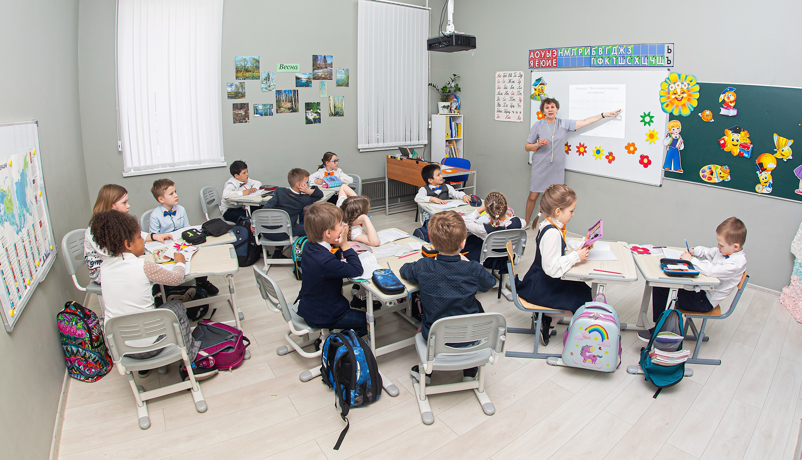 Фотосъёмка для выпускных альбомов из начальной школы. Свадебный, семейный, детский фотограф в Санкт-Петербурге