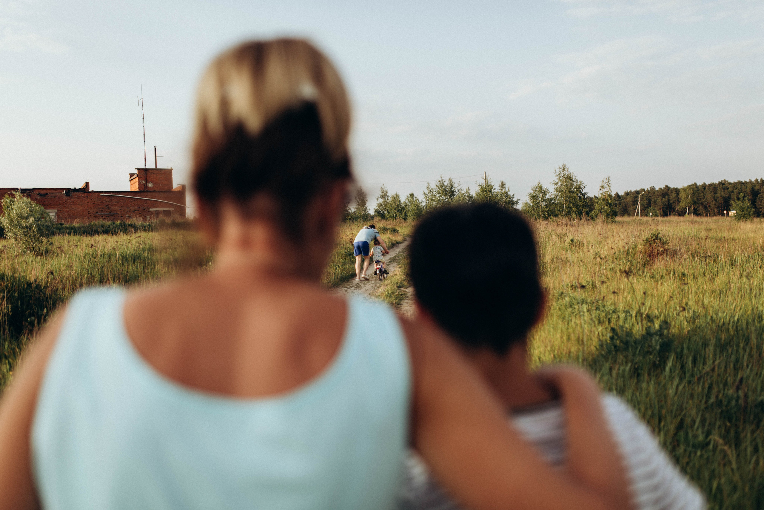 У бабушки в деревне. Фотограф новорожденных Серпухов, Протвино, Москва I Марина Бурмистрова