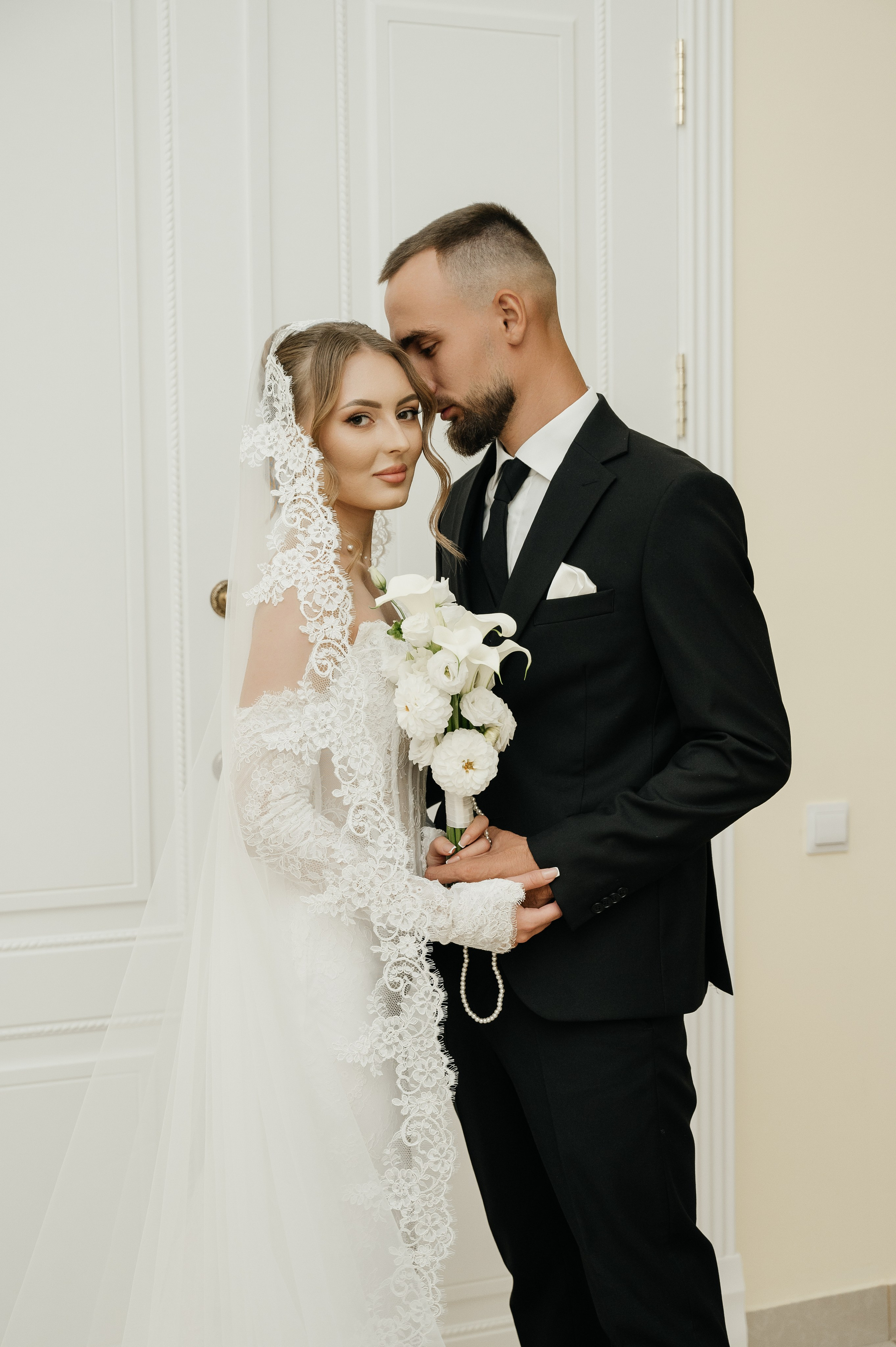 Виктор и Валерия (загс). Свадебный и семейный фотограф в Краснодаре Алина Мельник