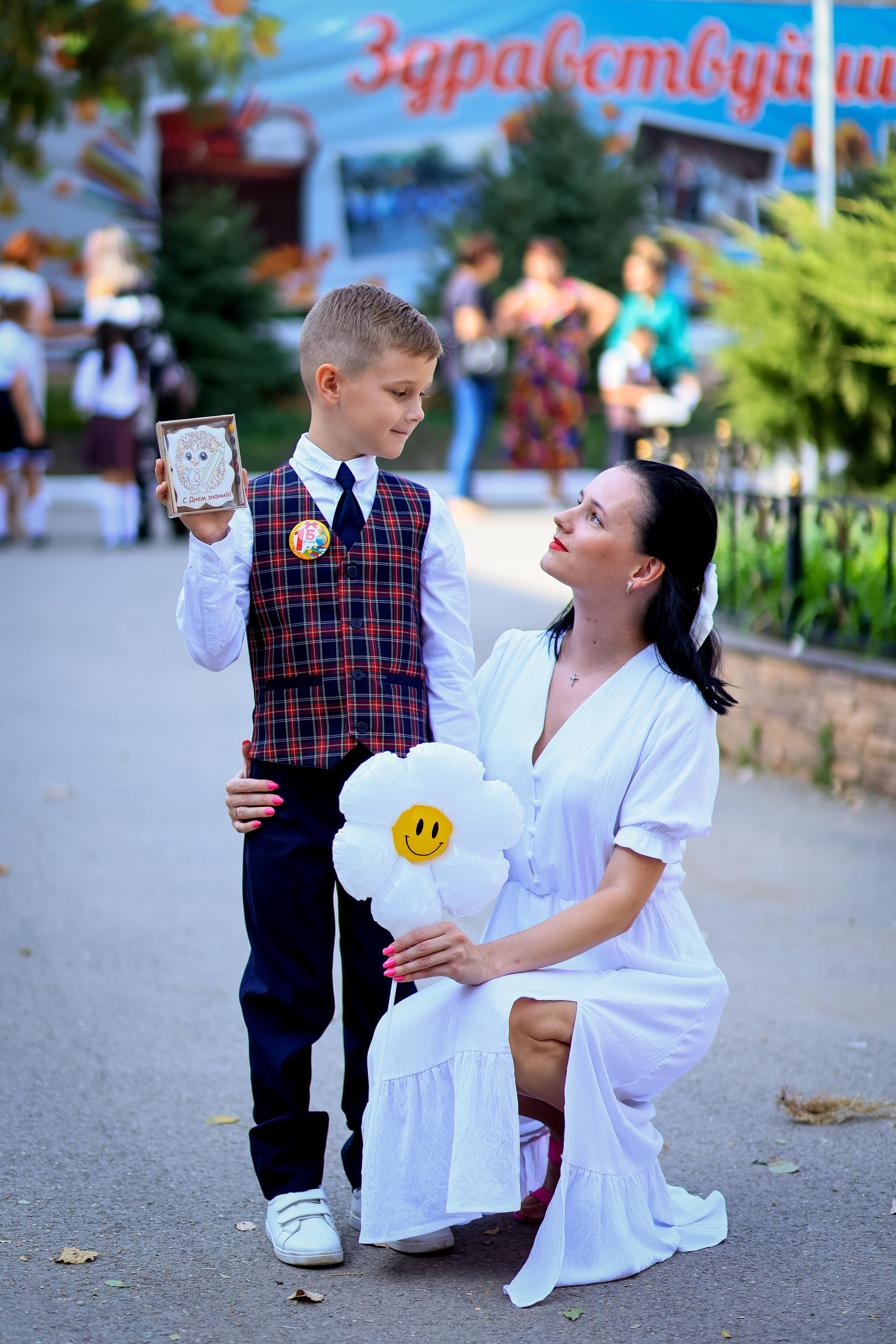 ШКОЛА 1 СЕНТЯБРЯ. Свадебный фотограф — видеограф в г. Астрахань Екатерина Юмашева