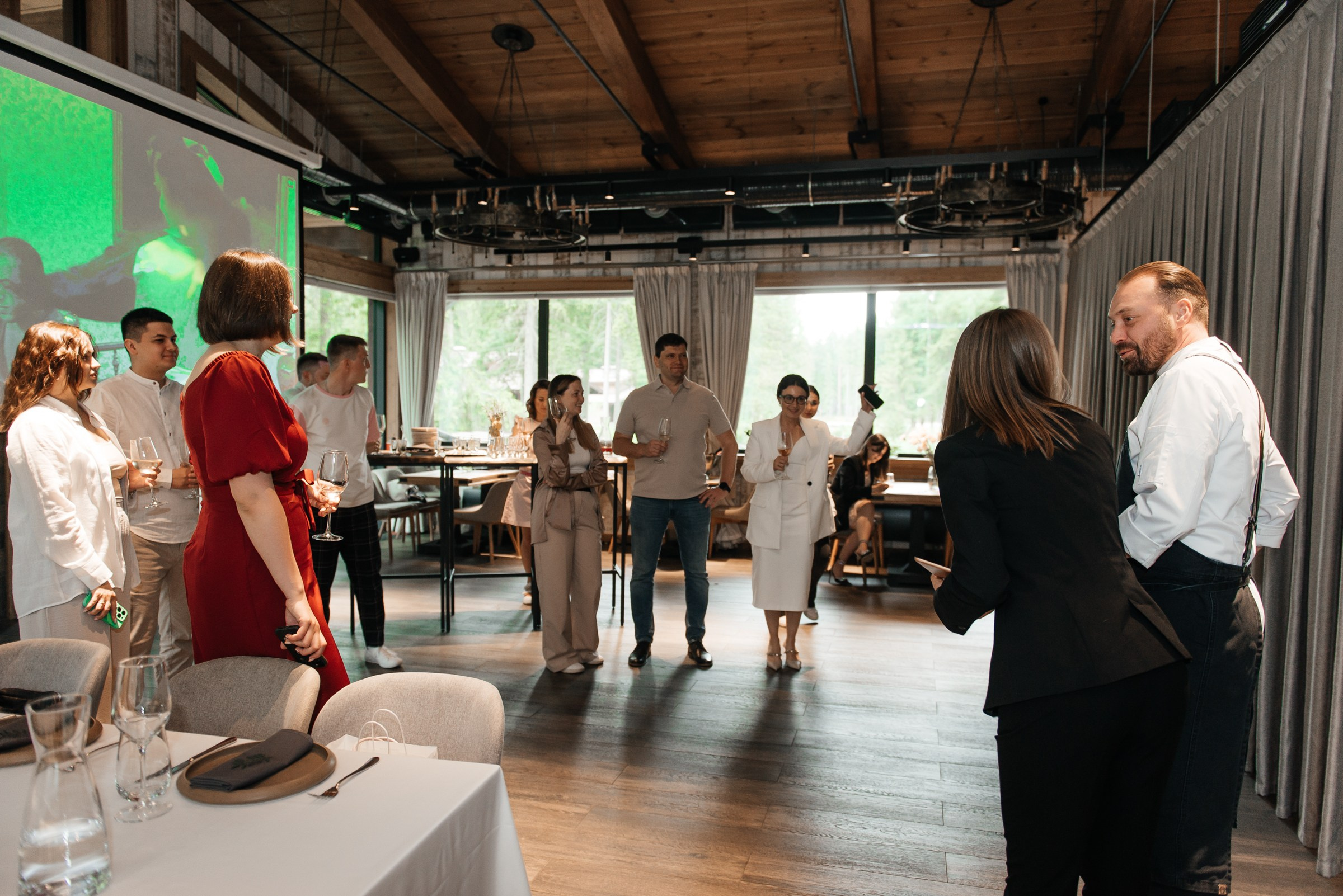 свадебный ужин в ресторане Чаща в Охта парке