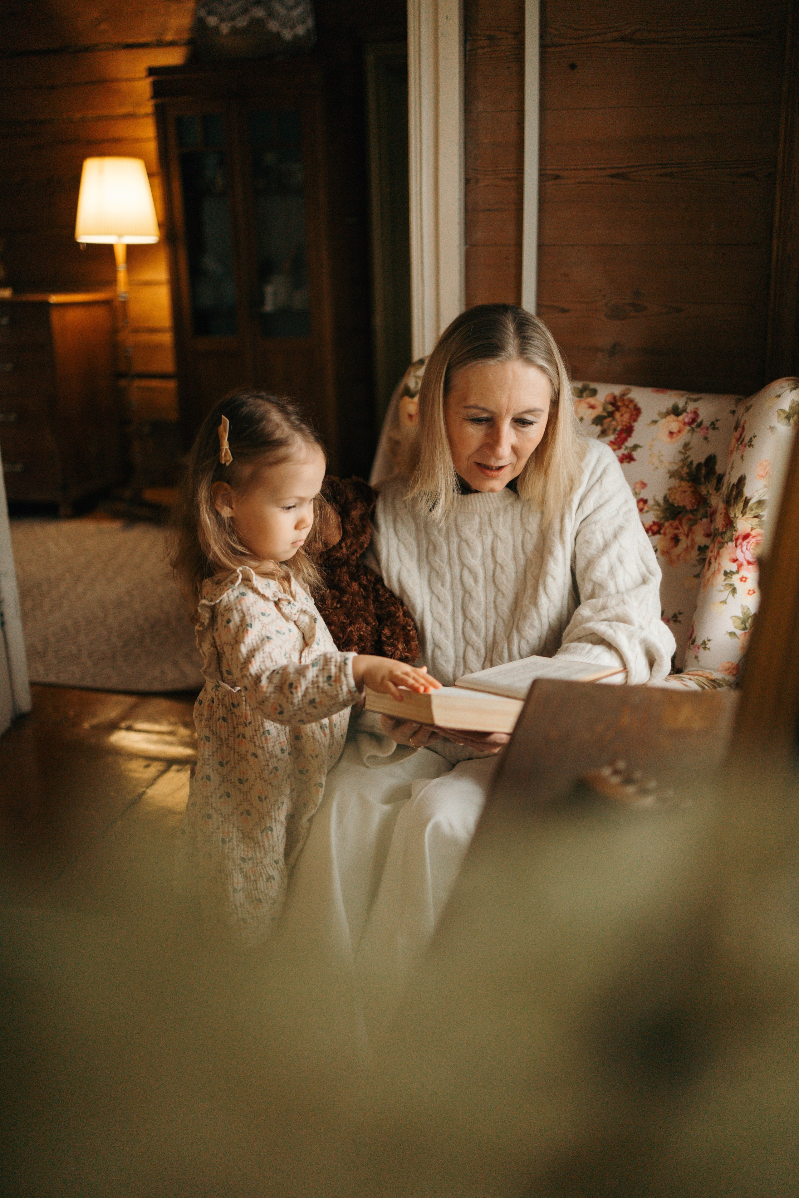 Осень в ладошках мамы. Ваш фотограф