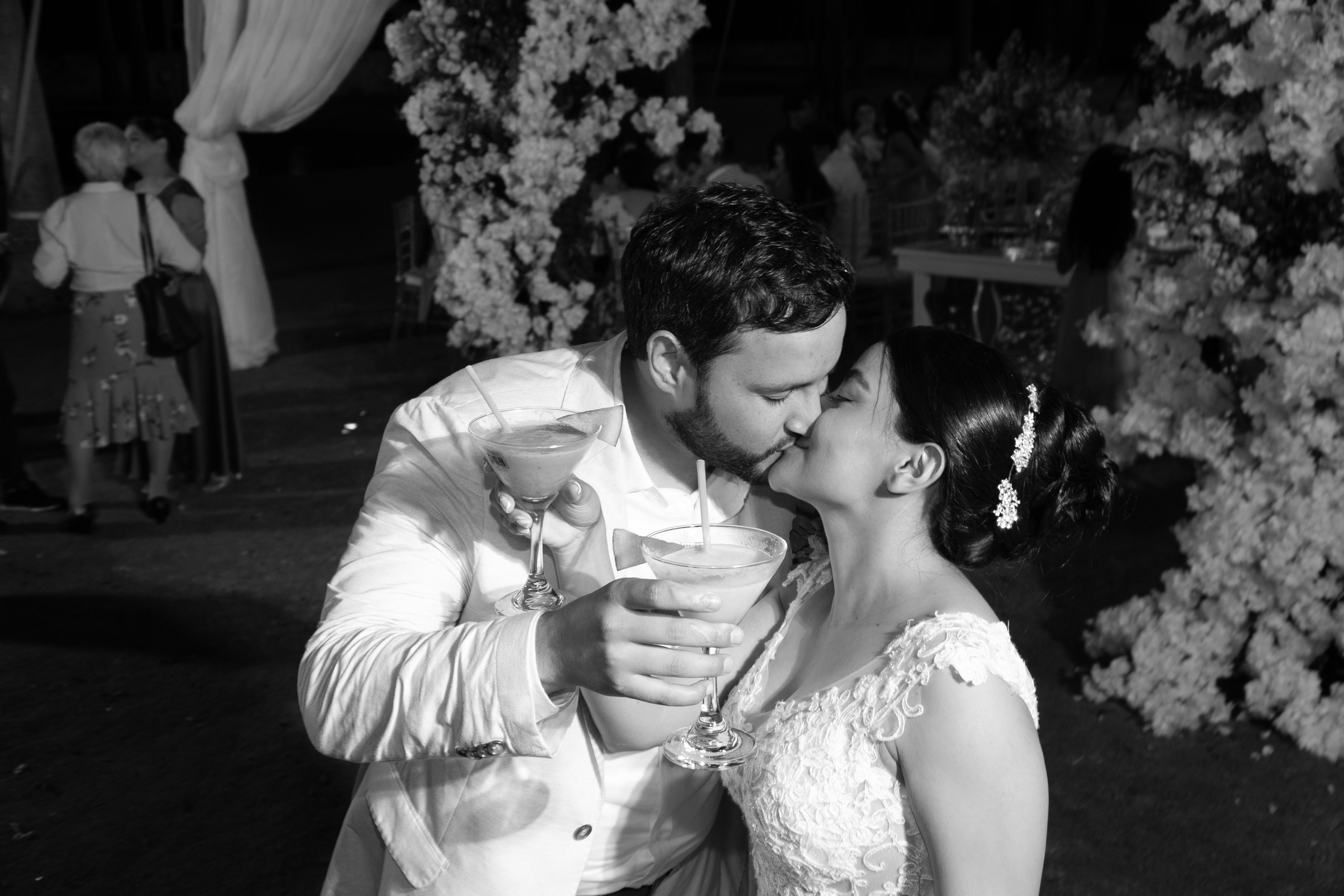 Carola & Gerson. Wedding Photographer in Barcelona and Medellin