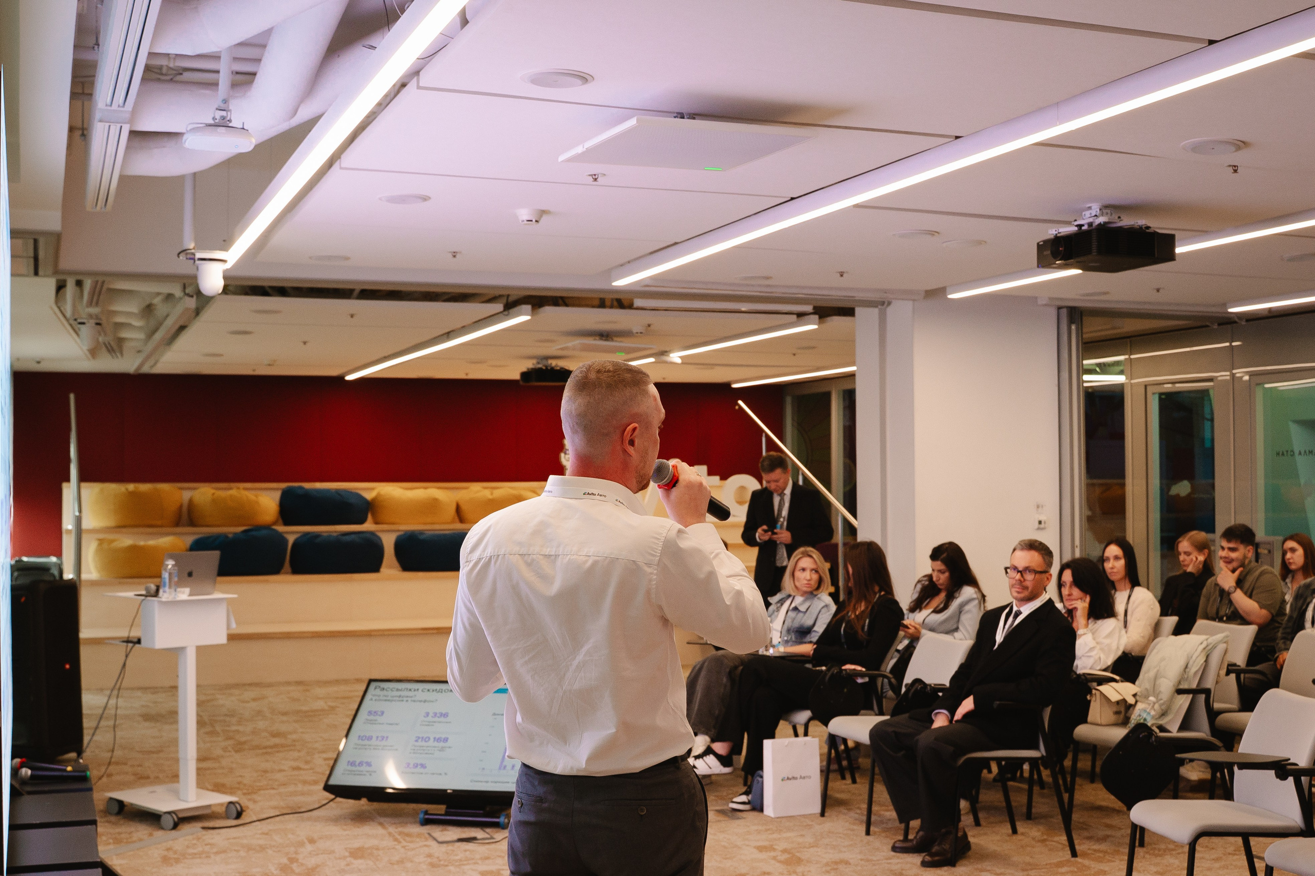 Avito. Фотограф — Ася Орехова