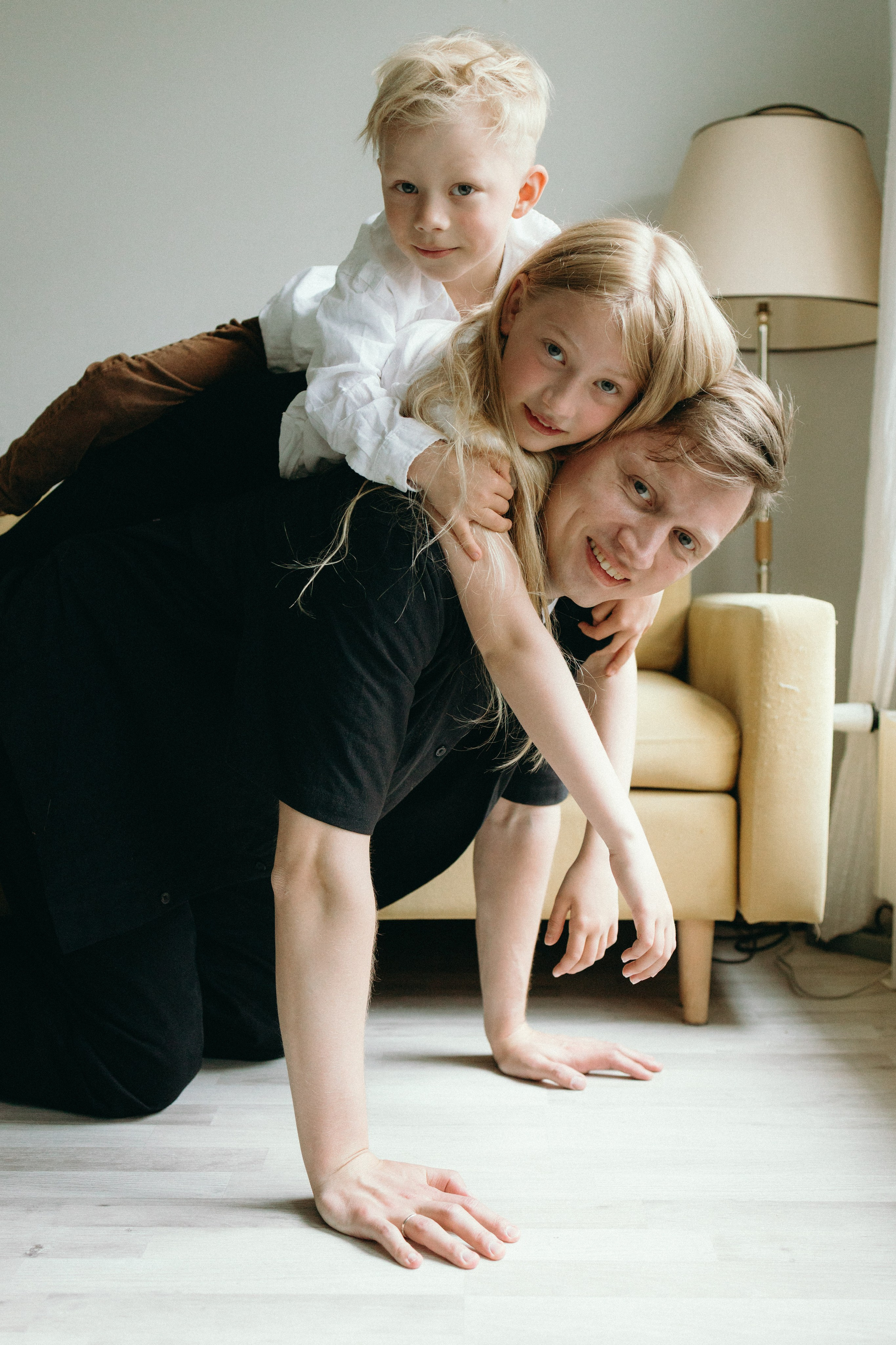 Lovely family. Family and portrait photographer Helsinki