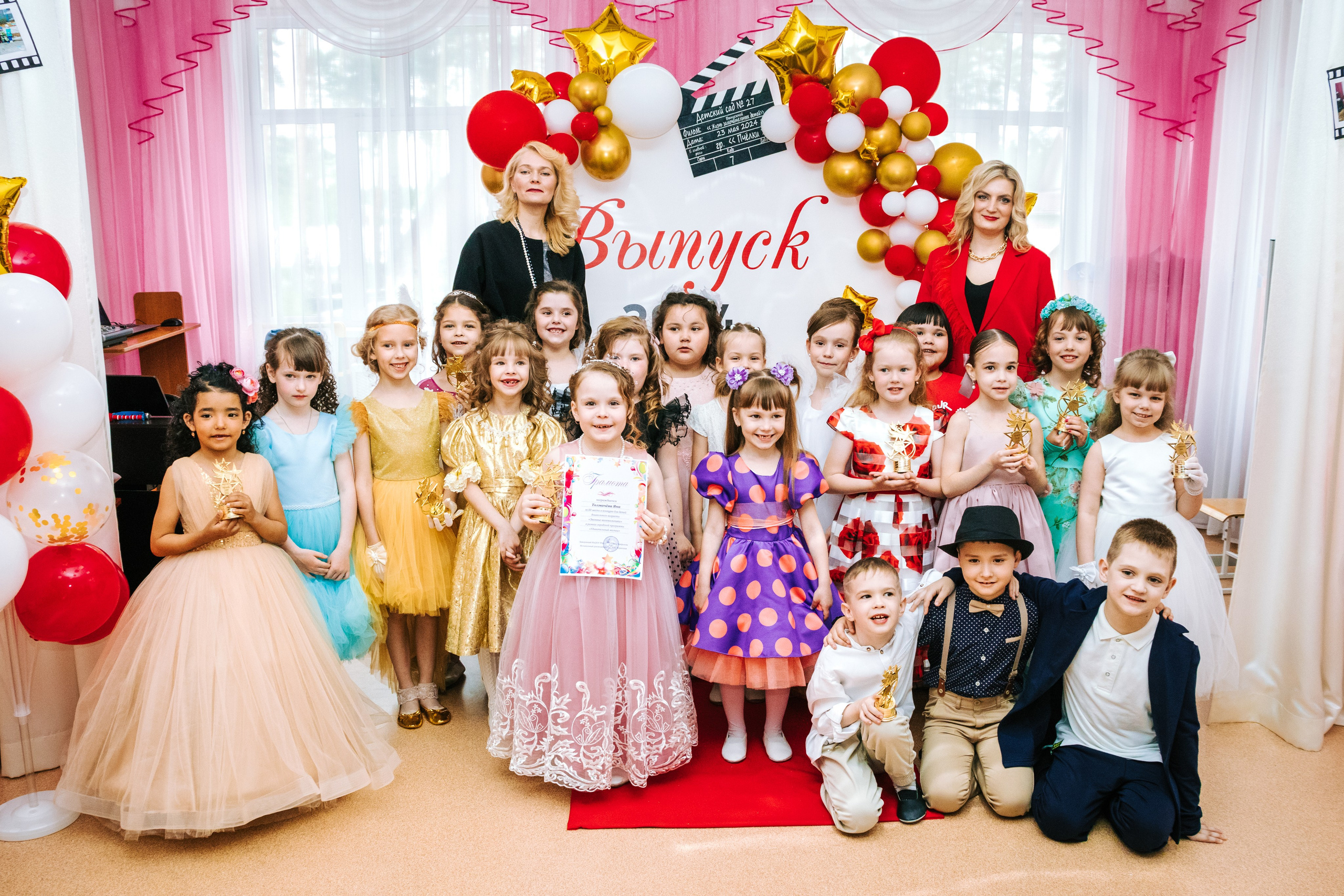 Фотограф на выпускной Детского сада Томск. Фотограф в Томске Дарья Пучкина