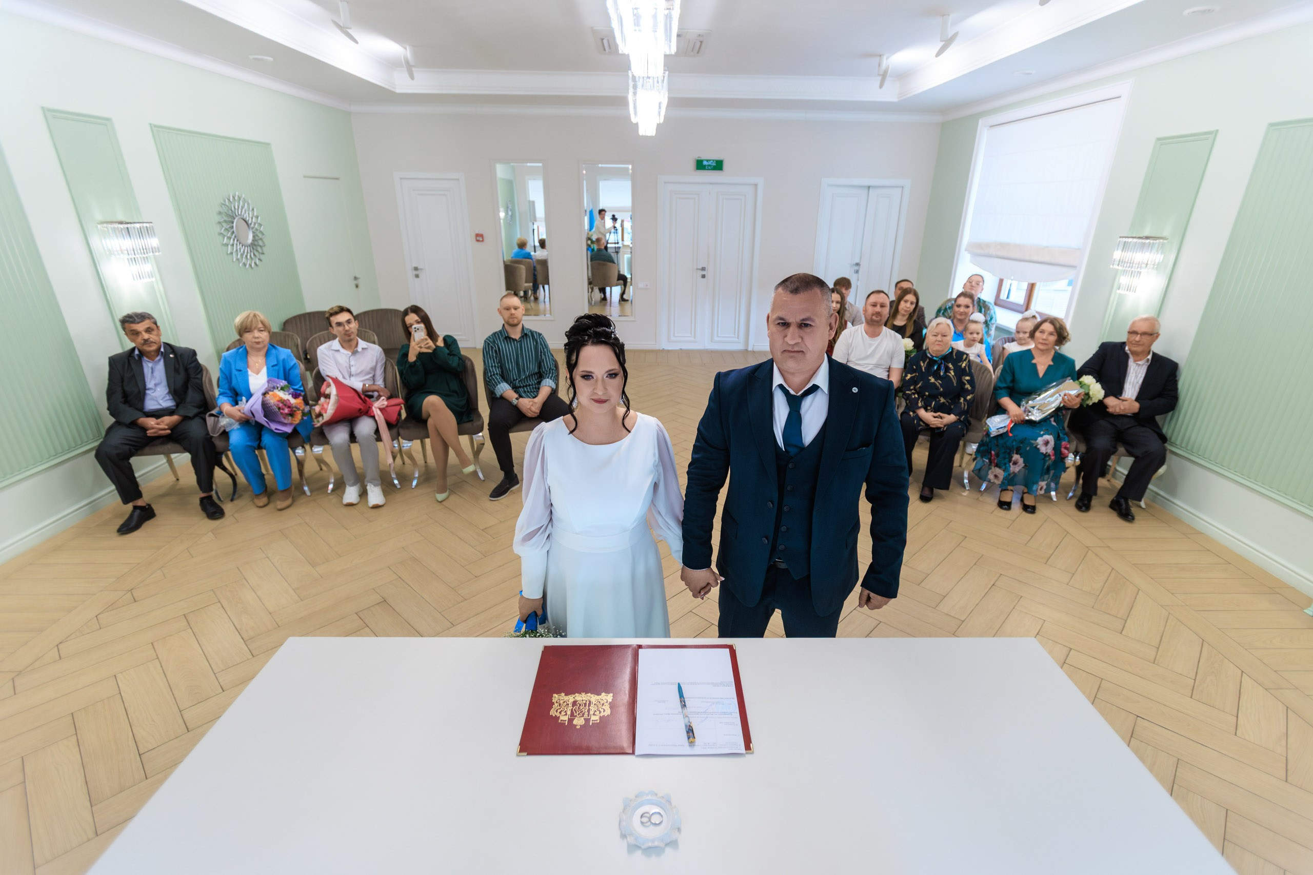 Роман | Юлия. Репортажный фотограф Екатеринбург | Яркий, качественный репортаж | Концерты, клубы, репортаж, праздники, корпоративы