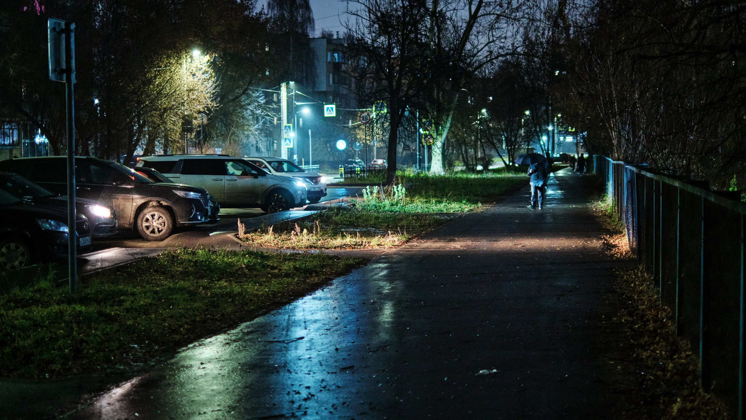Ночной город. Фотограф для маркетплейсов в Иваново | Съемки одежды и белья