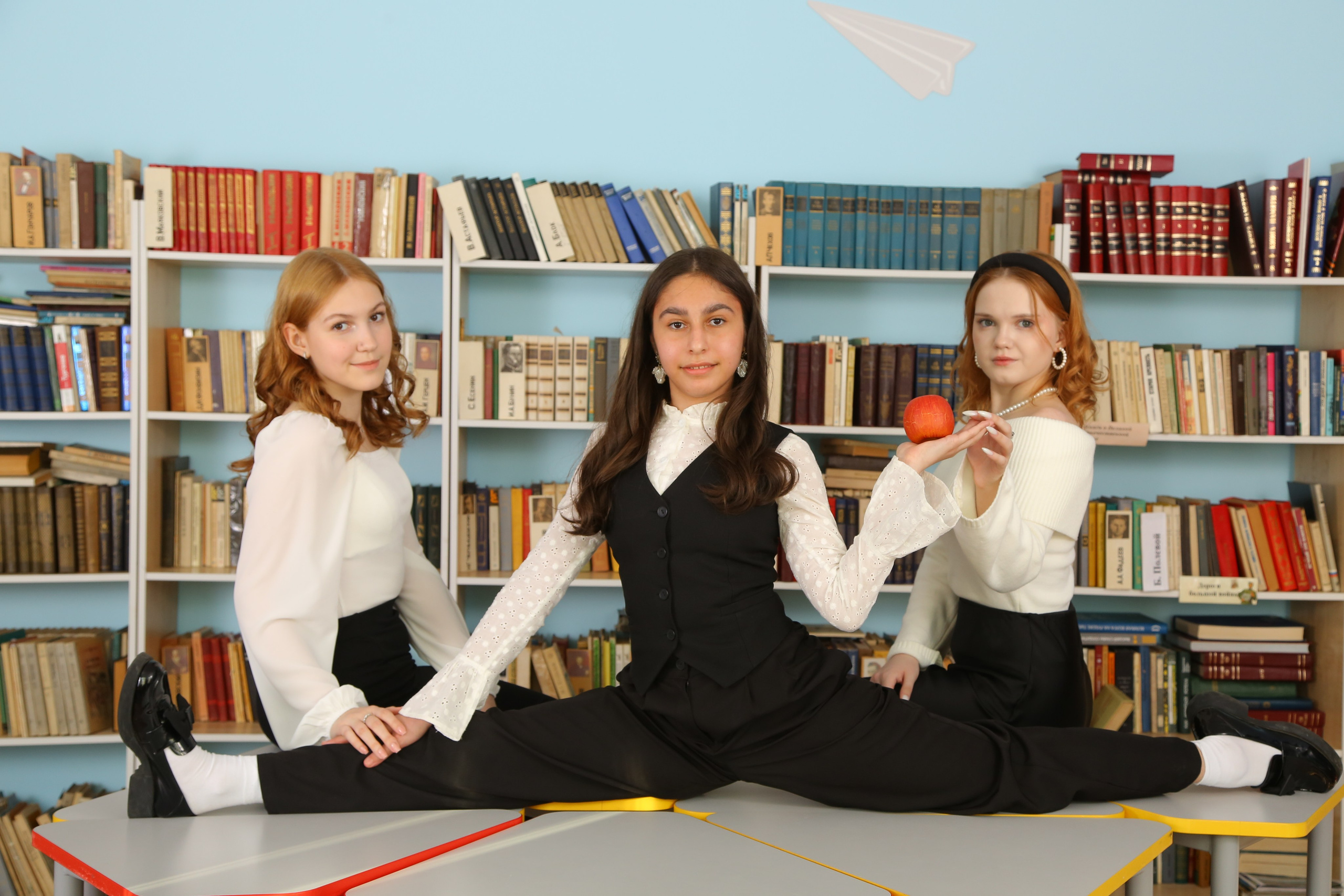 Школа. Выпускные альбомы в Нижнем Новгороде | Фотостудия Звездочет | Никулина Наталья