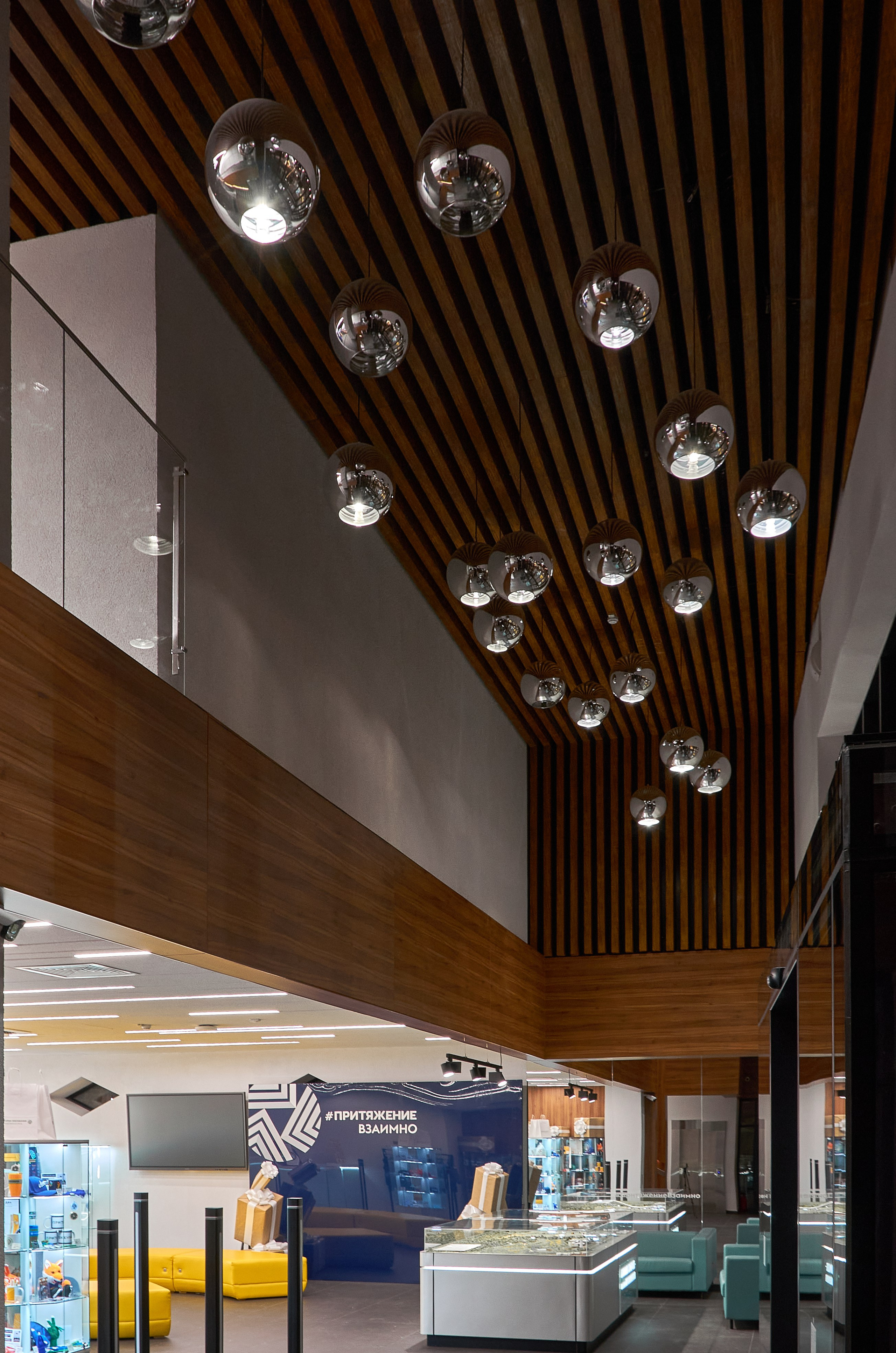 Информационный центр, Притяжение. Абросимов Лев интерьерный и архитектурный фотограф