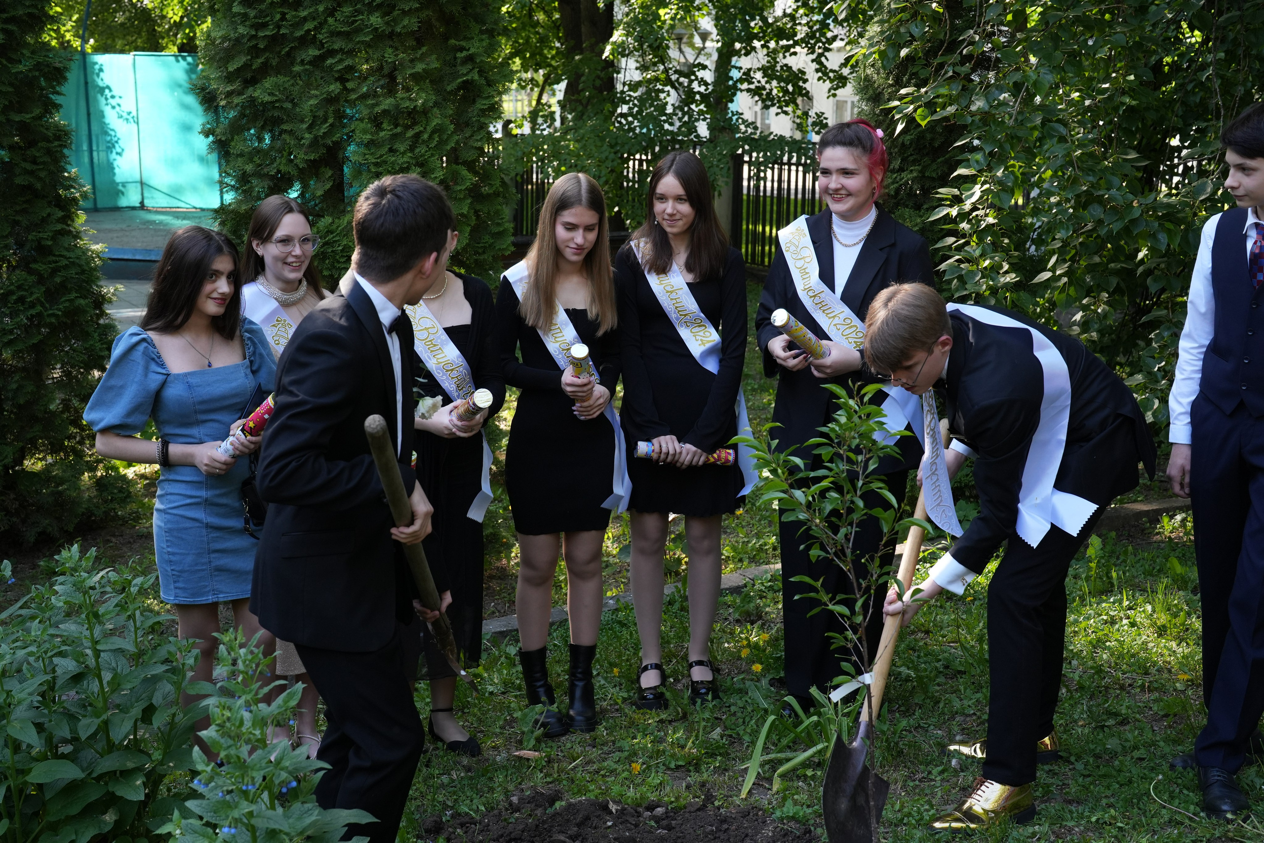 Выпускной в музыкально-хоровой школе г. Москвы № 106. Семейный и детский фотограф в Москве Оксана Чибизова