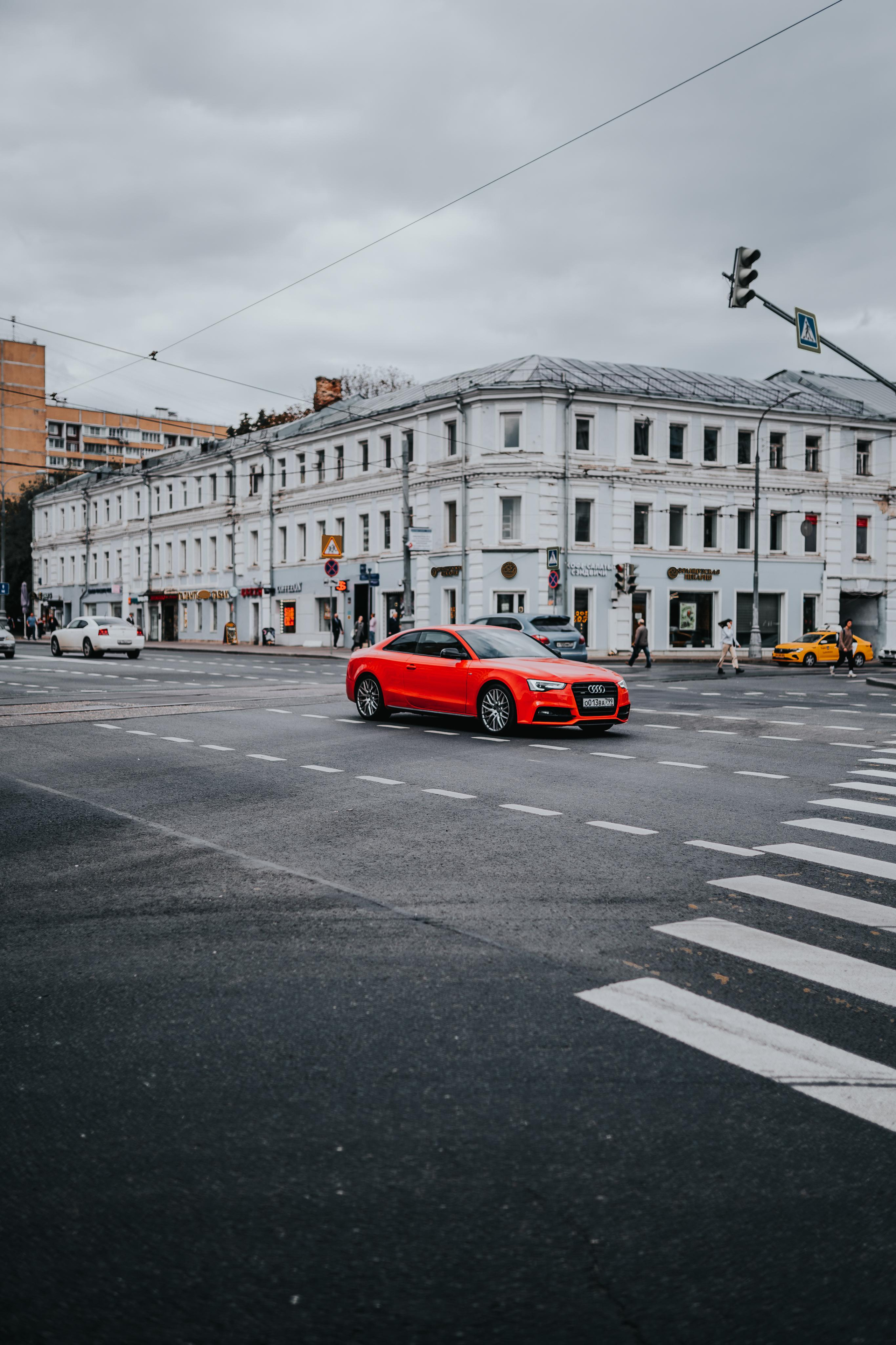 ГОРОДСКОЙ ПЕЙЗАЖ / CITYSCAPES. @oljiofilm: Олег Иванов — фотограф