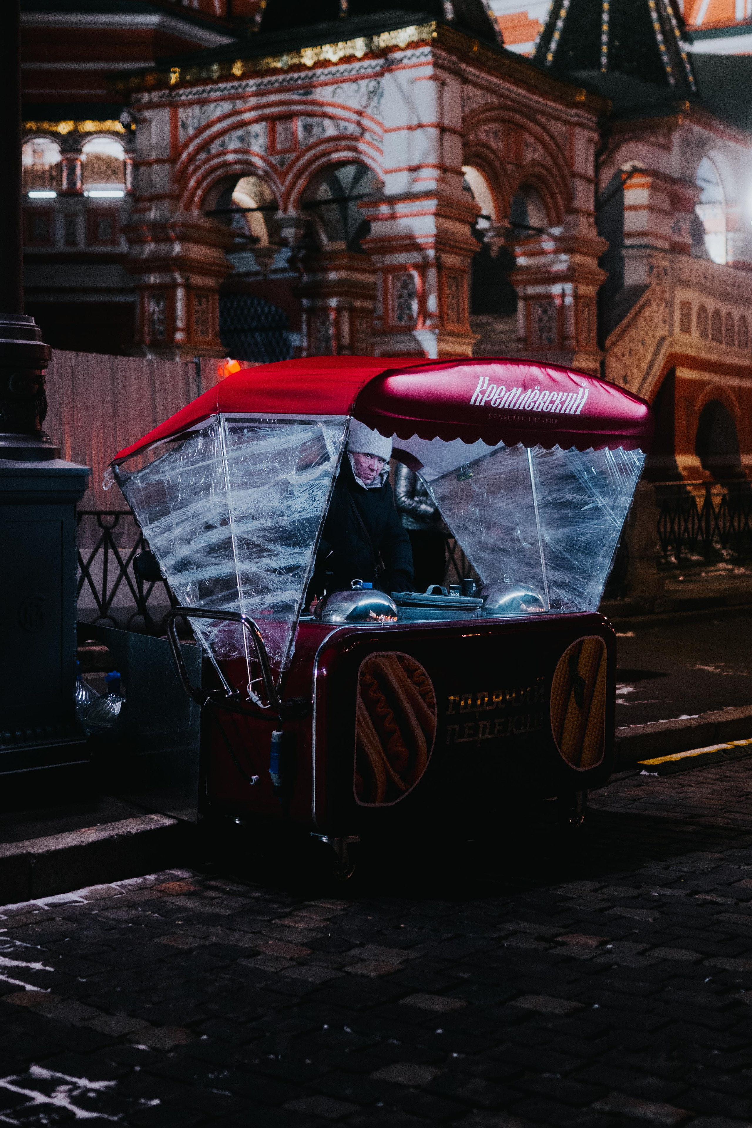 ГОРОДСКОЙ ПЕЙЗАЖ / CITYSCAPES. @oljiofilm: Олег Иванов — фотограф