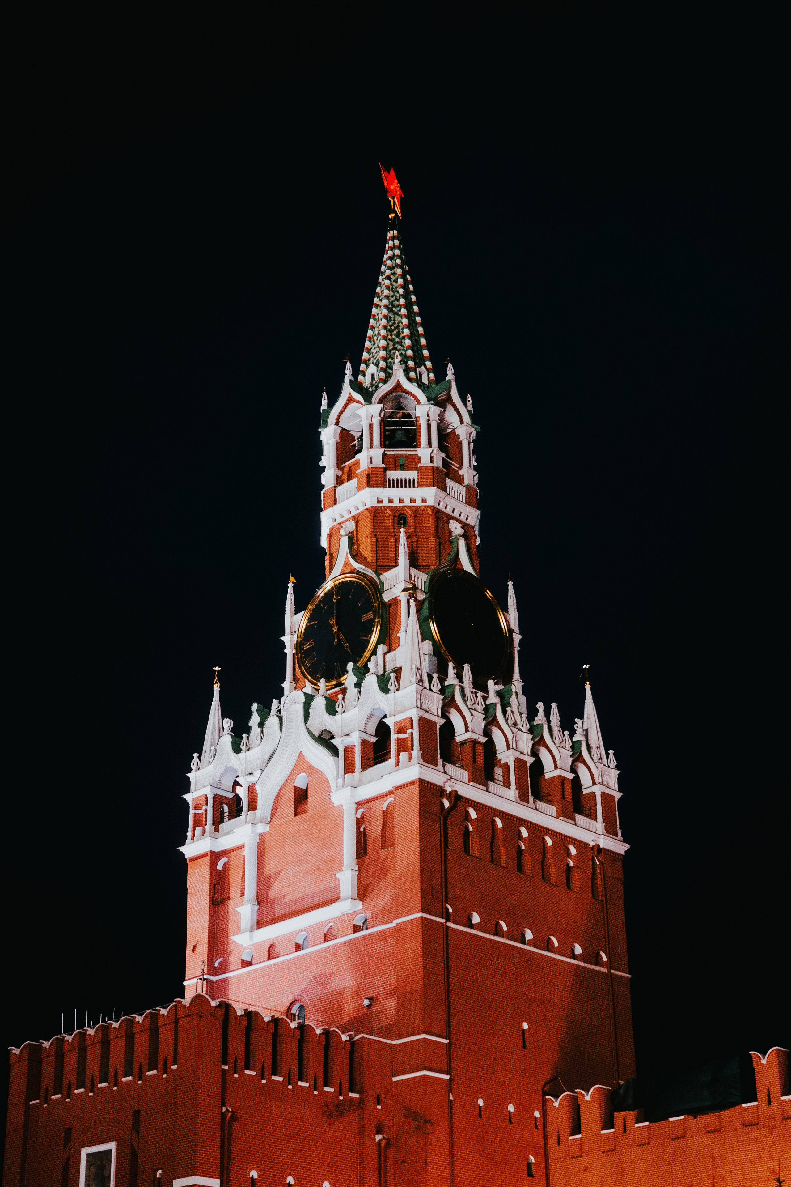 ГОРОДСКОЙ ПЕЙЗАЖ / CITYSCAPES. @oljiofilm: Олег Иванов — фотограф