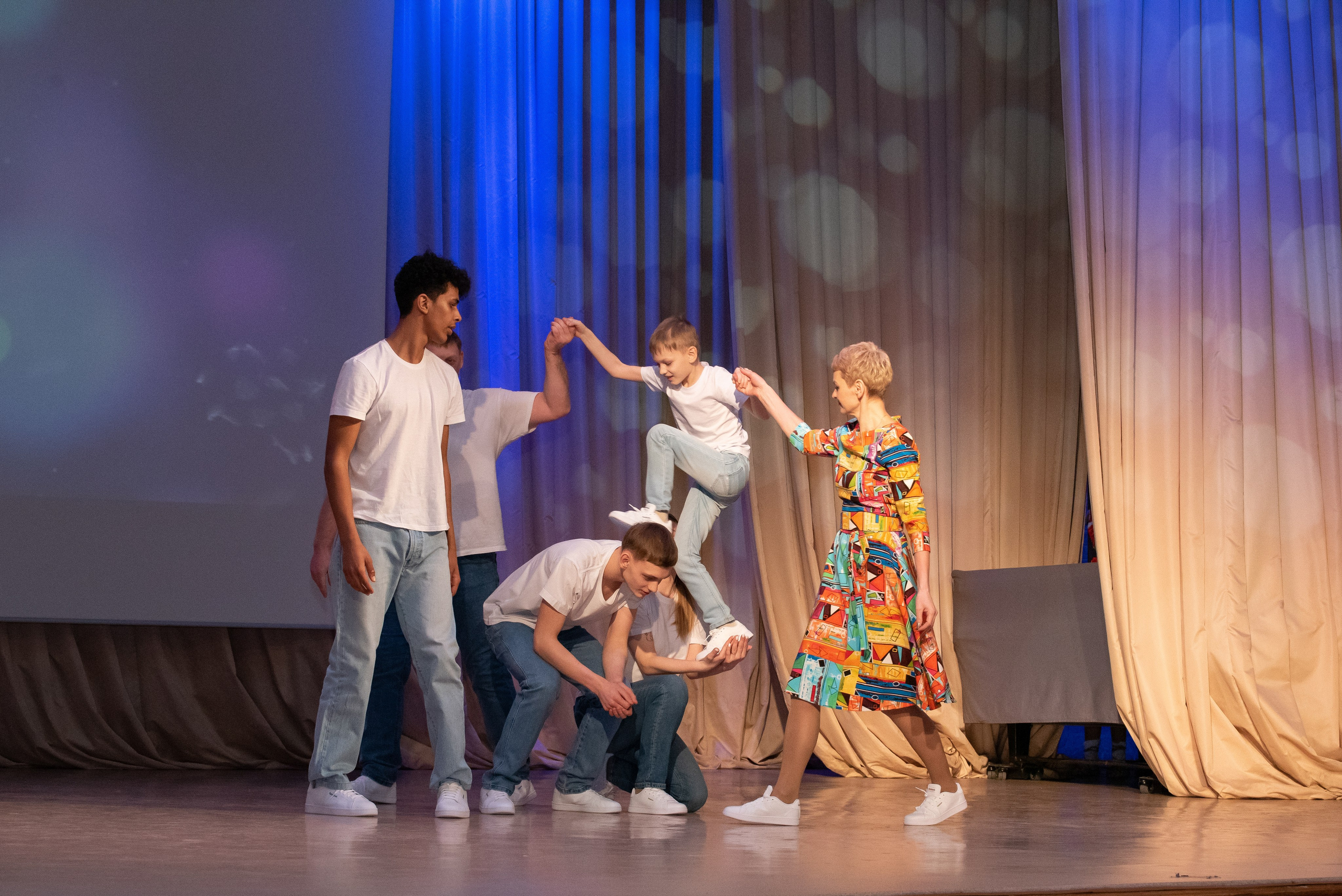 Репортажный фотограф на коцерт. Фотограф Макс Огурцов в Нижнем Новгороде