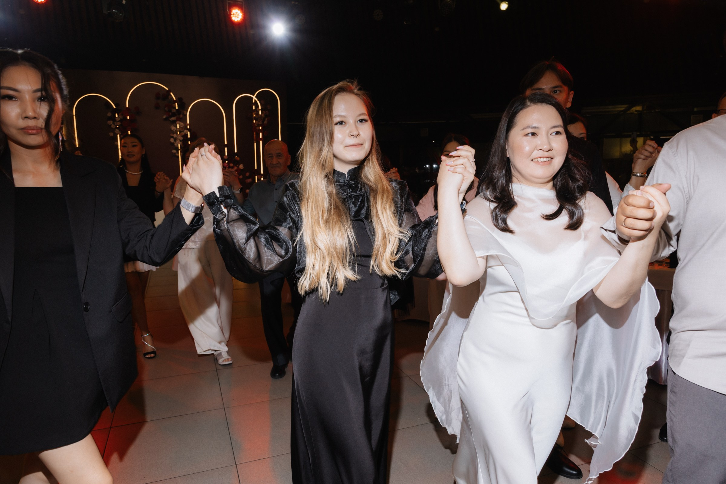 Бато и Валерия. Фотограф Улан-Удэ