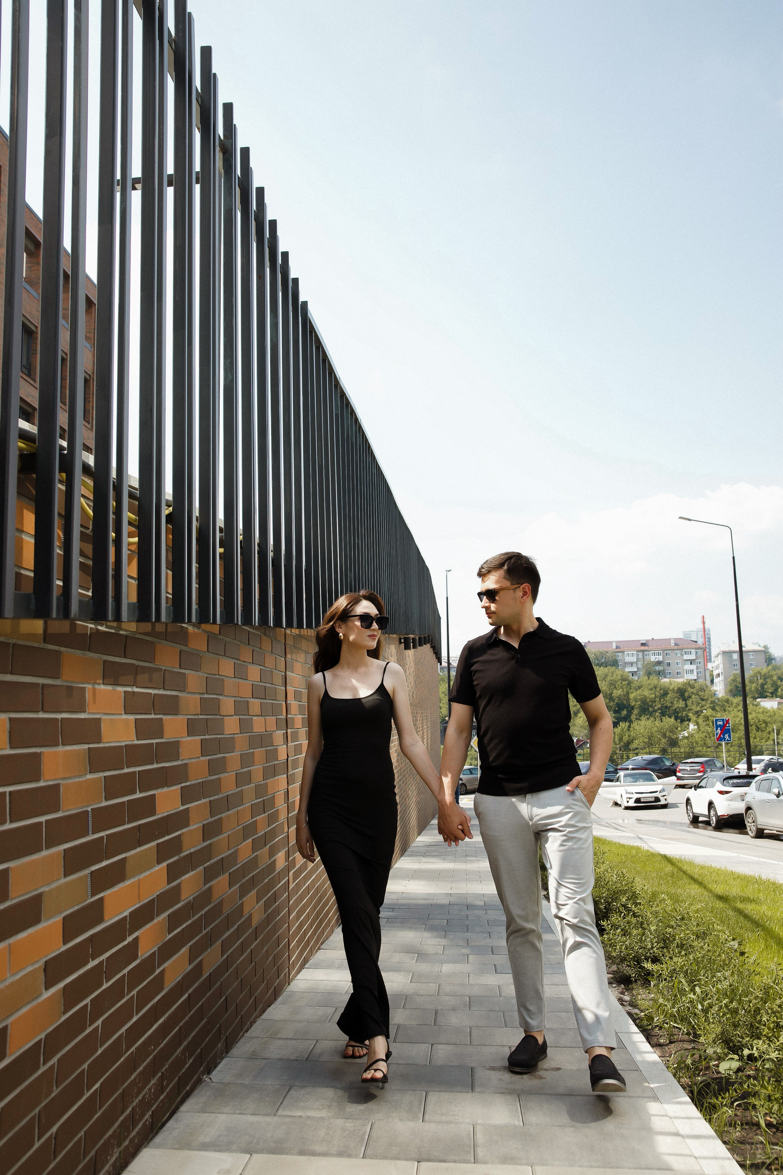 Family Street. Главная