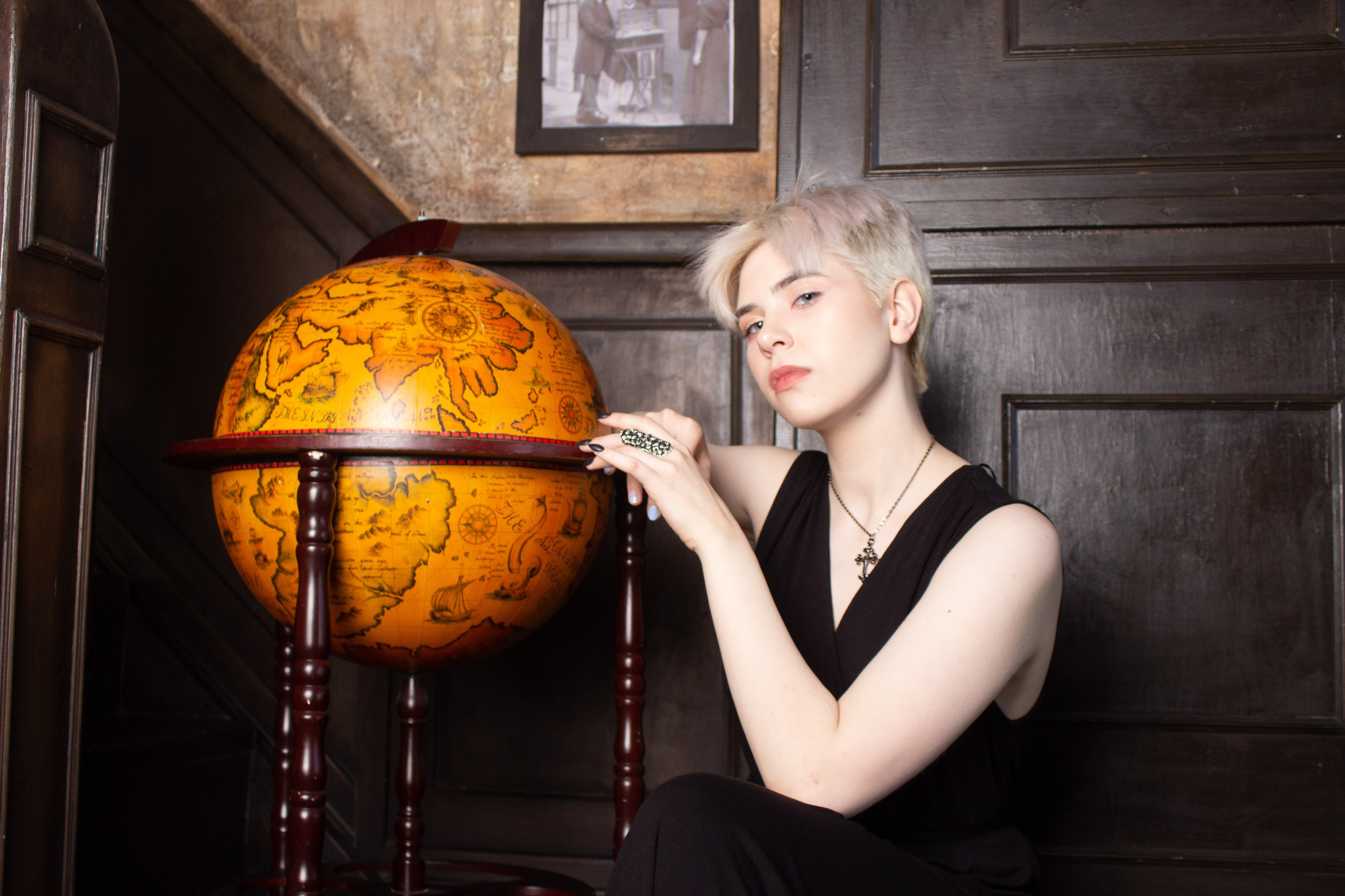 Аня в студии. Любвеобильный фотограф в Москве и Уфе