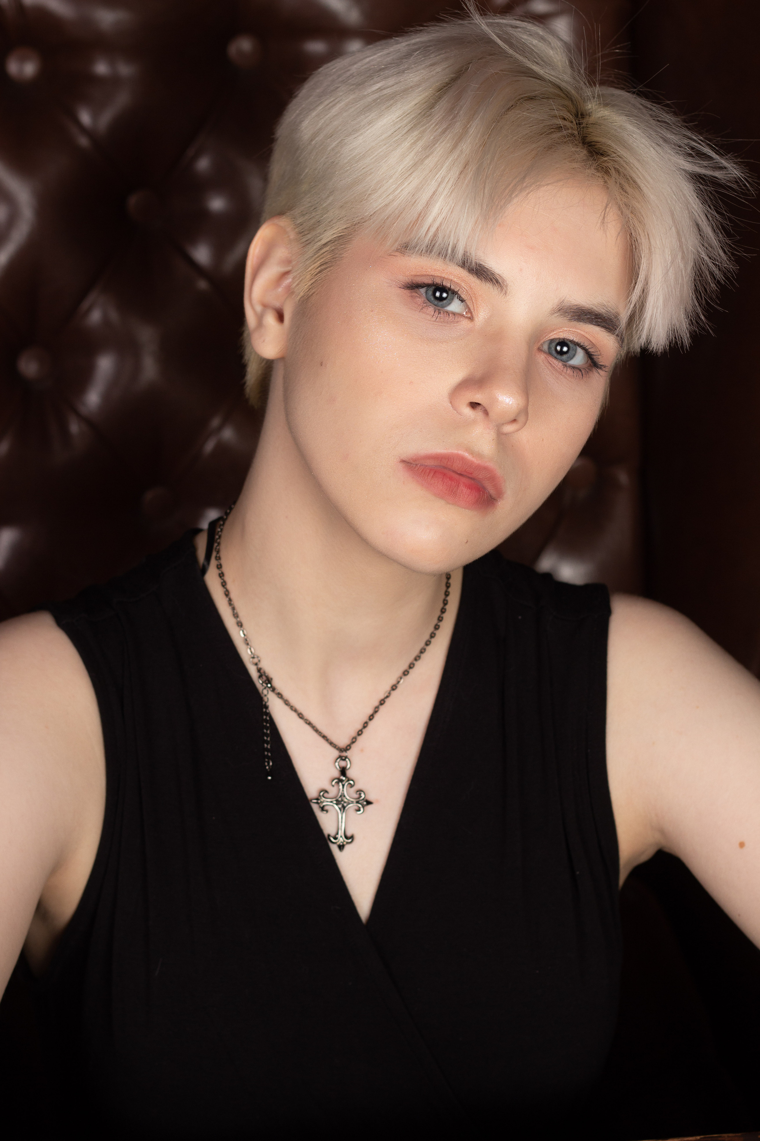 Аня в студии. Любвеобильный фотограф в Москве и Уфе