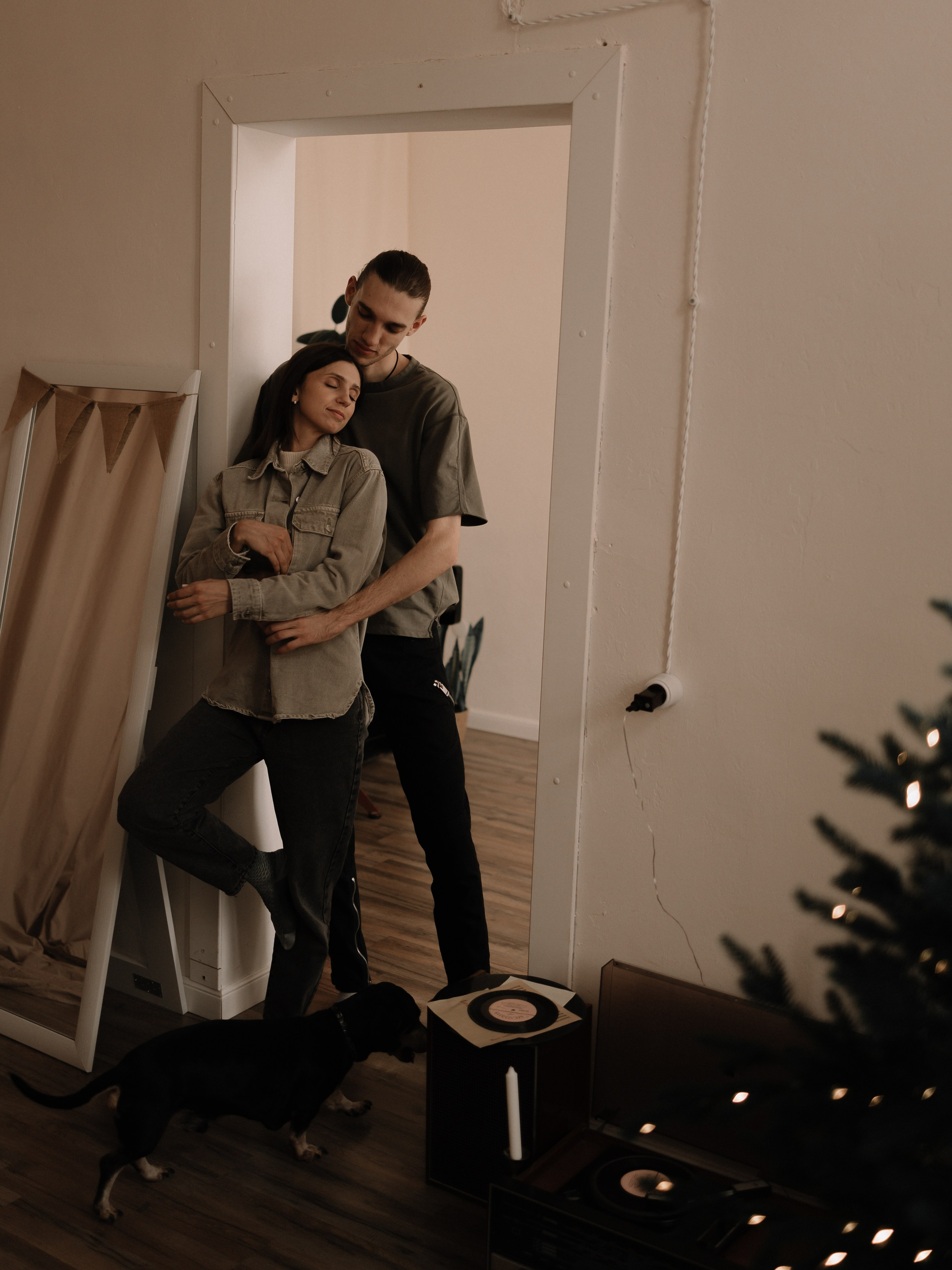 Максим, Мария и маленький друг. Семейный фотограф в Краснодаре Храмова Анна