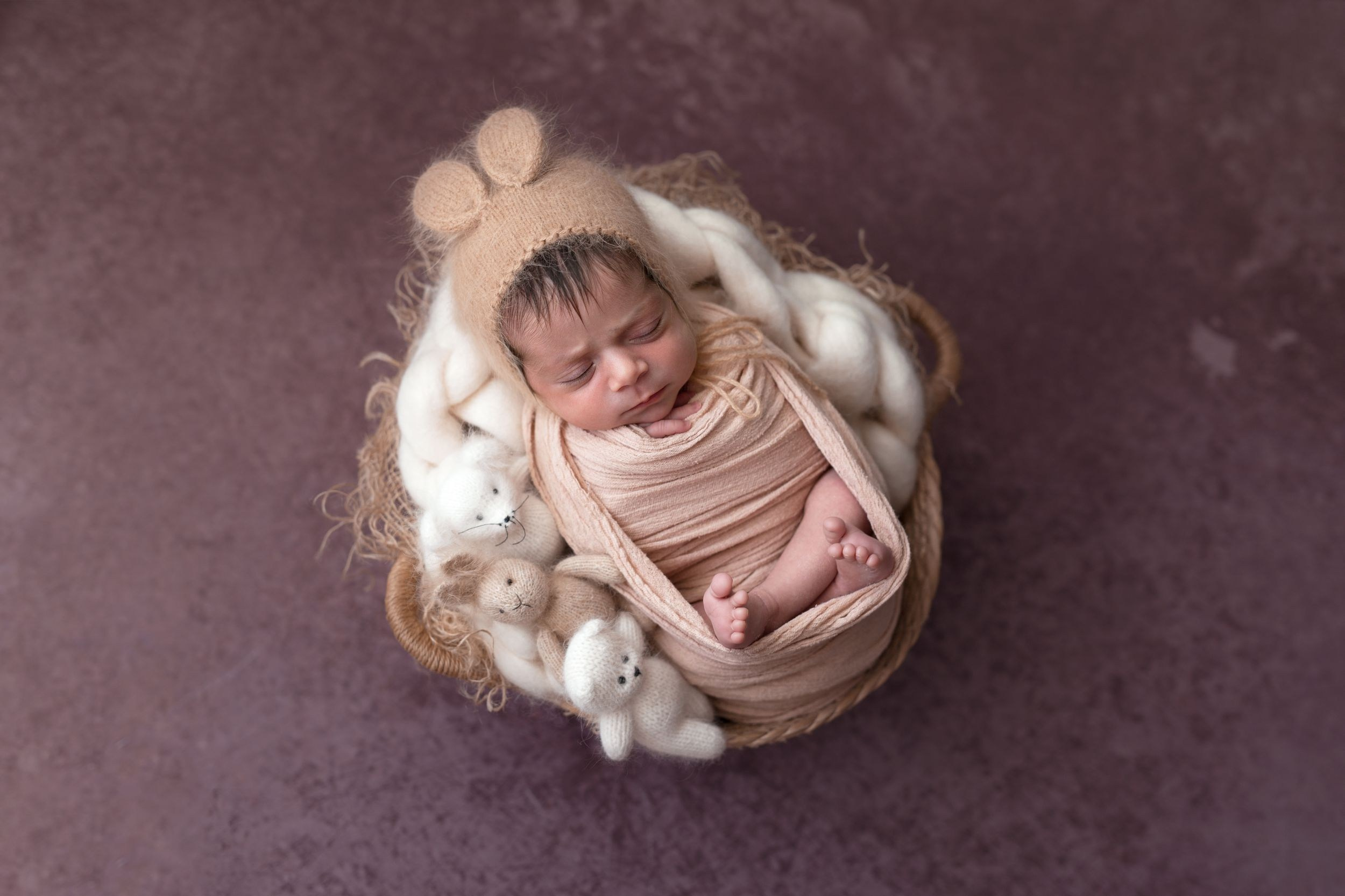 Newborn ДЕВОЧКИ. Фотограф новорожденных в Новосибирске