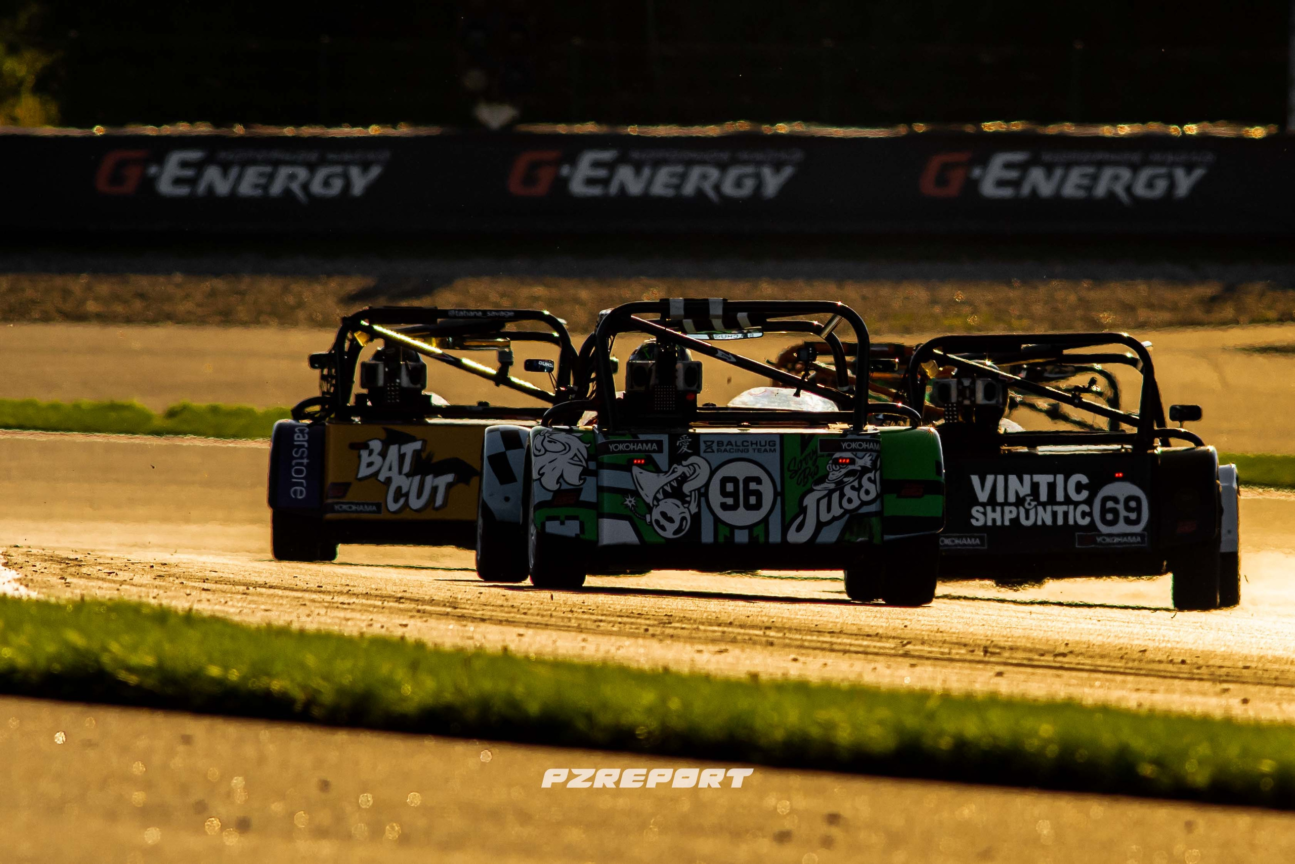 Авто. Репортажная съемка. Петр Зубачек