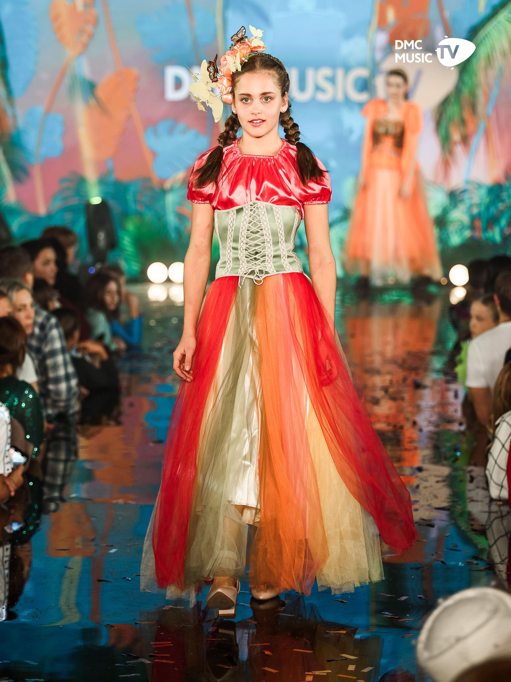 Новогодняя ночь 2025 на DMC MUSIC TV. Студия видео производства DMC MEDIA