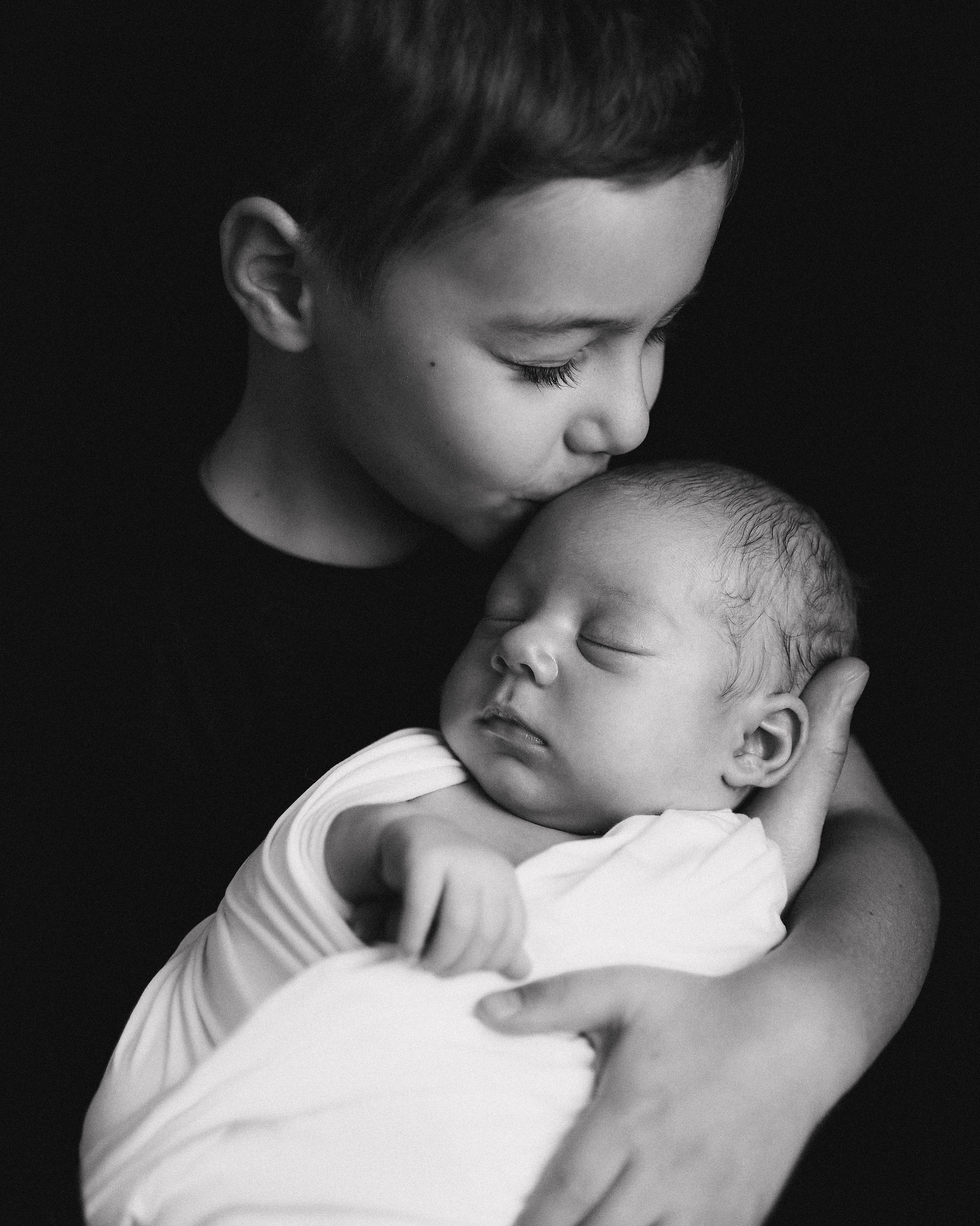 НОВОРОЖДЕННЫЕ до месяца. Мишугина Ольга Фотограф новорожденных, семейный и детский фотограф