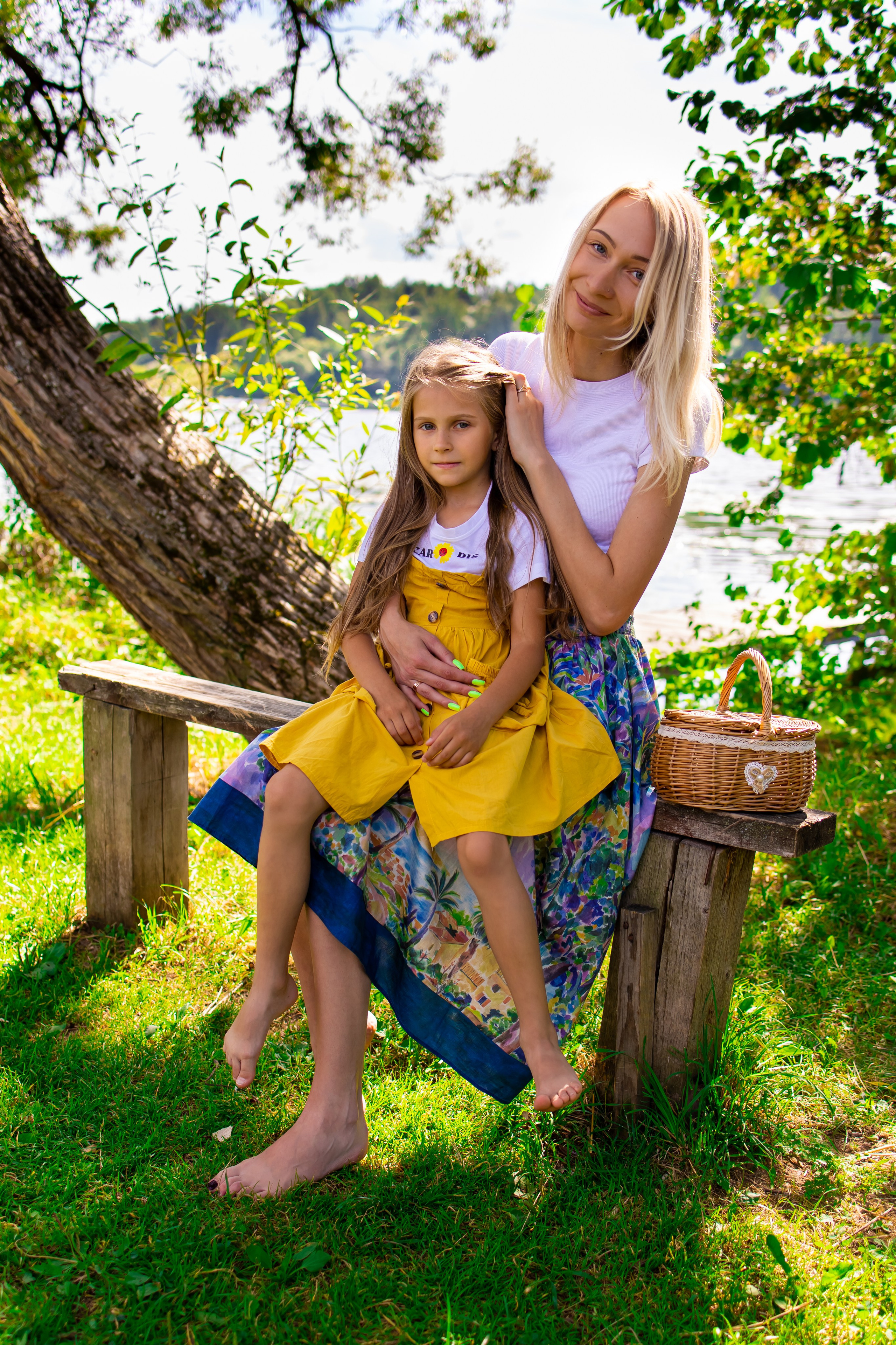 Настя и Катюша прогулка. Оксана Ромашкина- семейный и ньюборн фотограф из Москвы