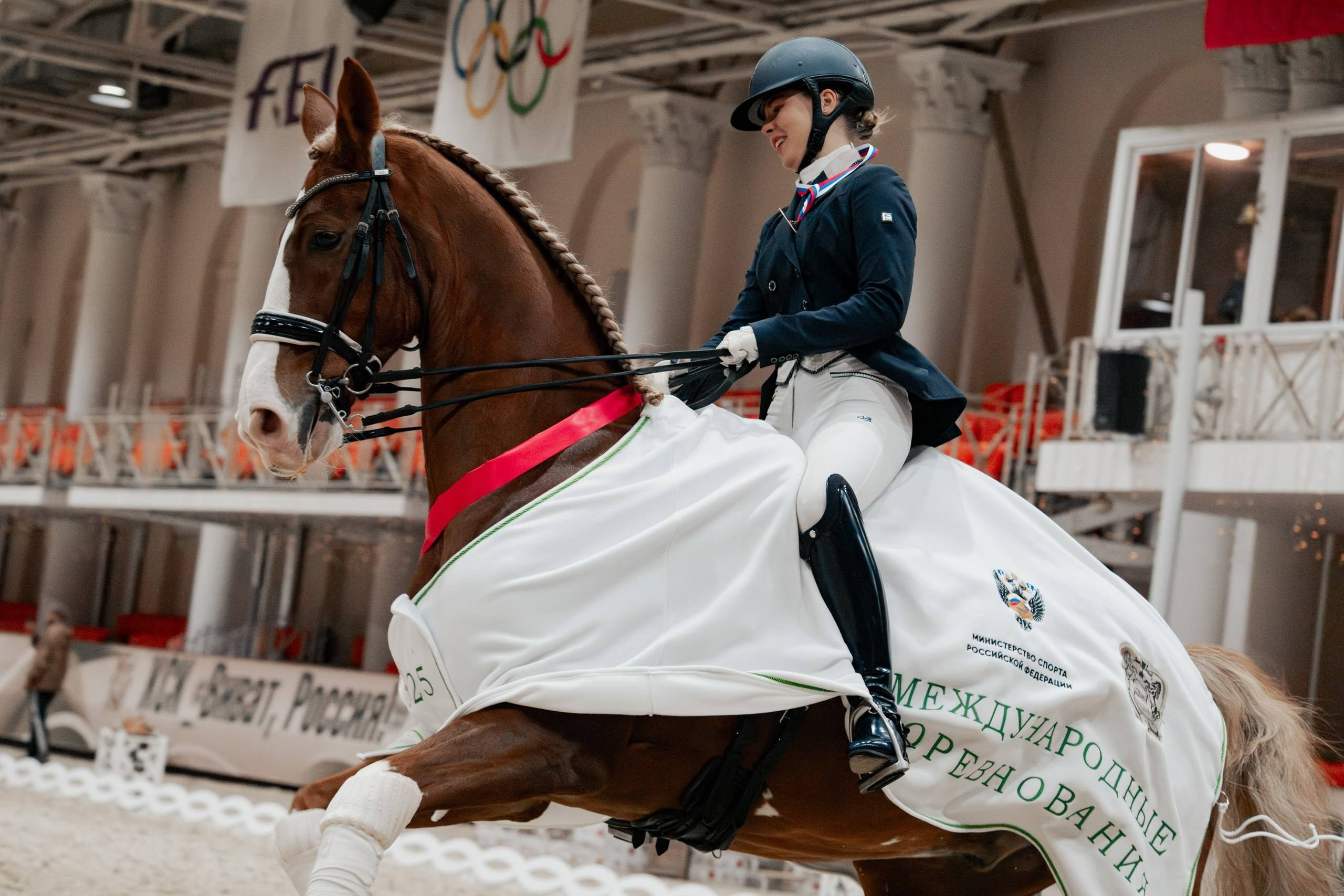 МЕЖДУНАРОДНЫЕ СОРЕВНОВАНИЯ по ВЫЕЗДКЕ КСК «Виват, Россия!». Куракина Дарья • Конный фотограф