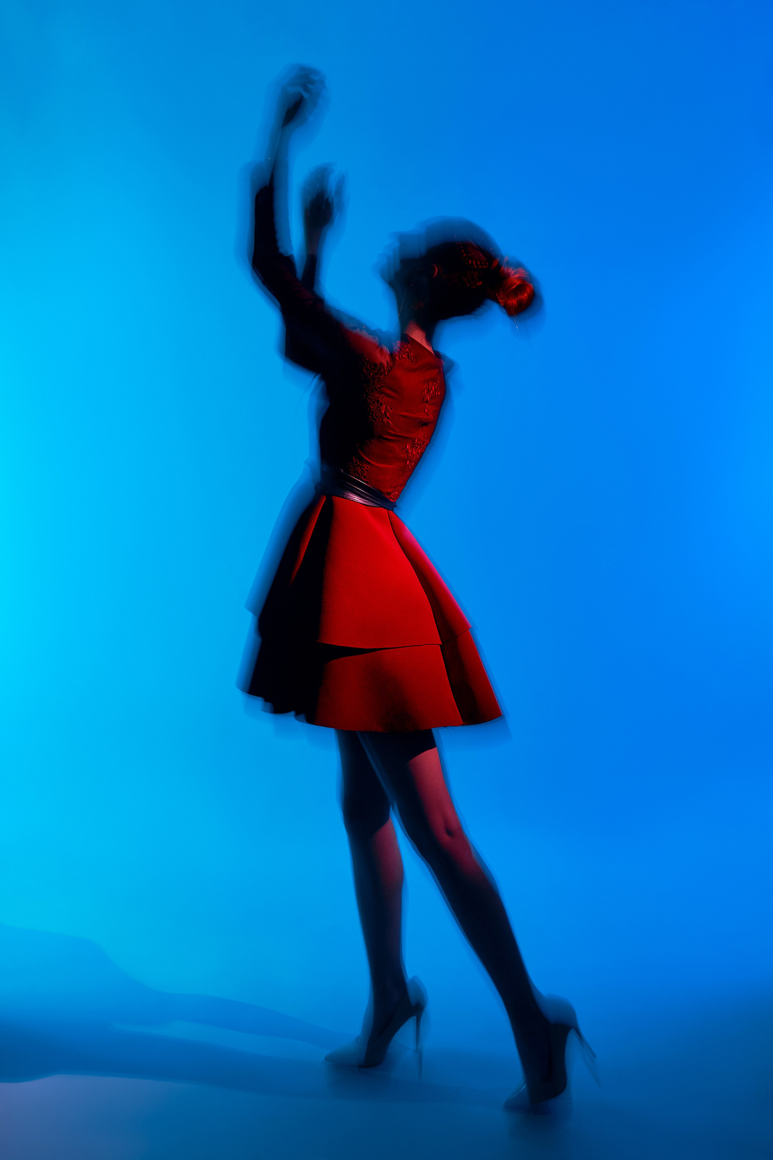 Оффлайн курс в студии RoRo по творческой съёмке. Фотограф Яковлев Роман — Красноярск