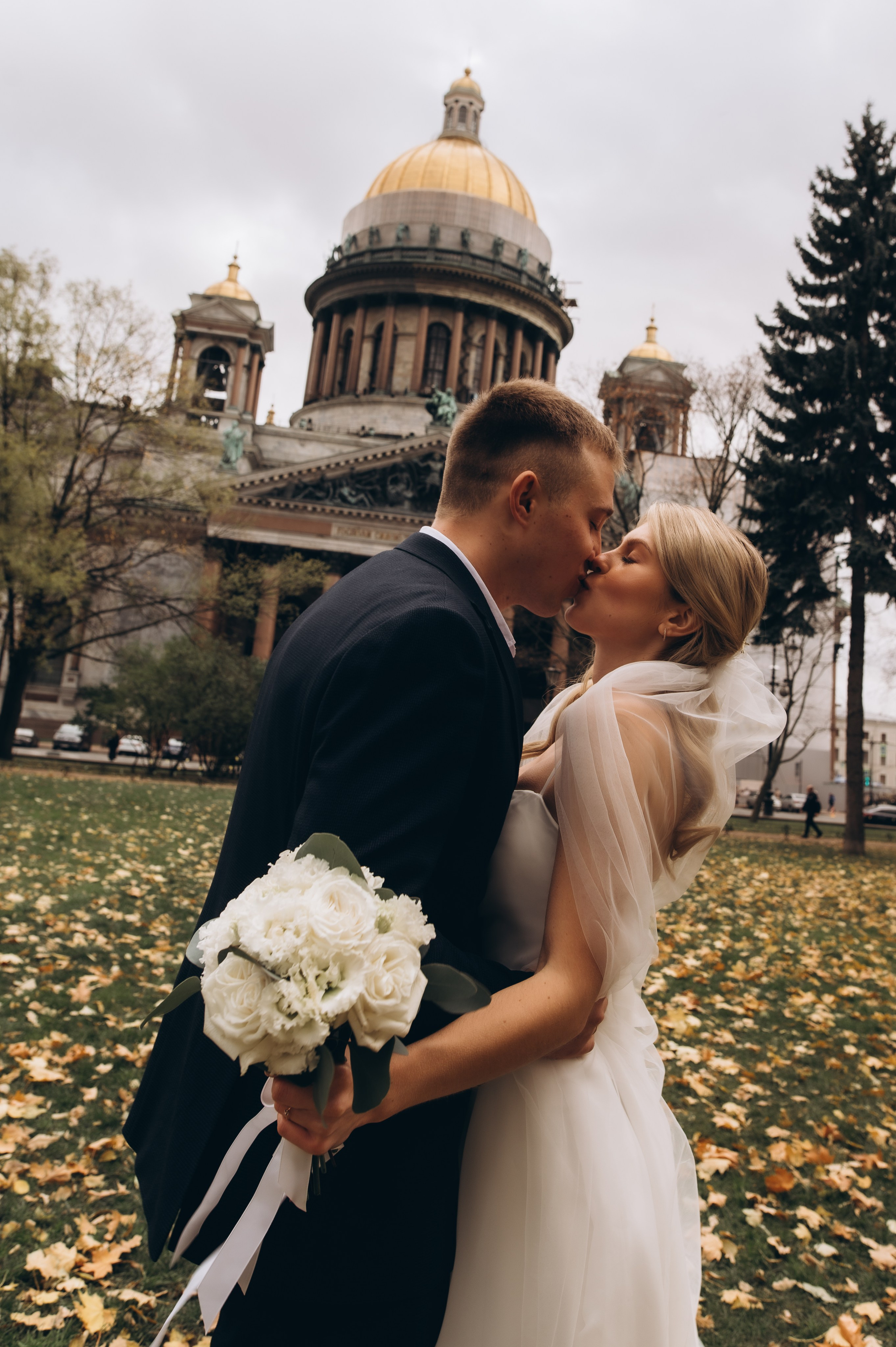 1ый загс+фотопрогулка свадьба. Фотограф ПИТЕР СПБ Надежда Баранова