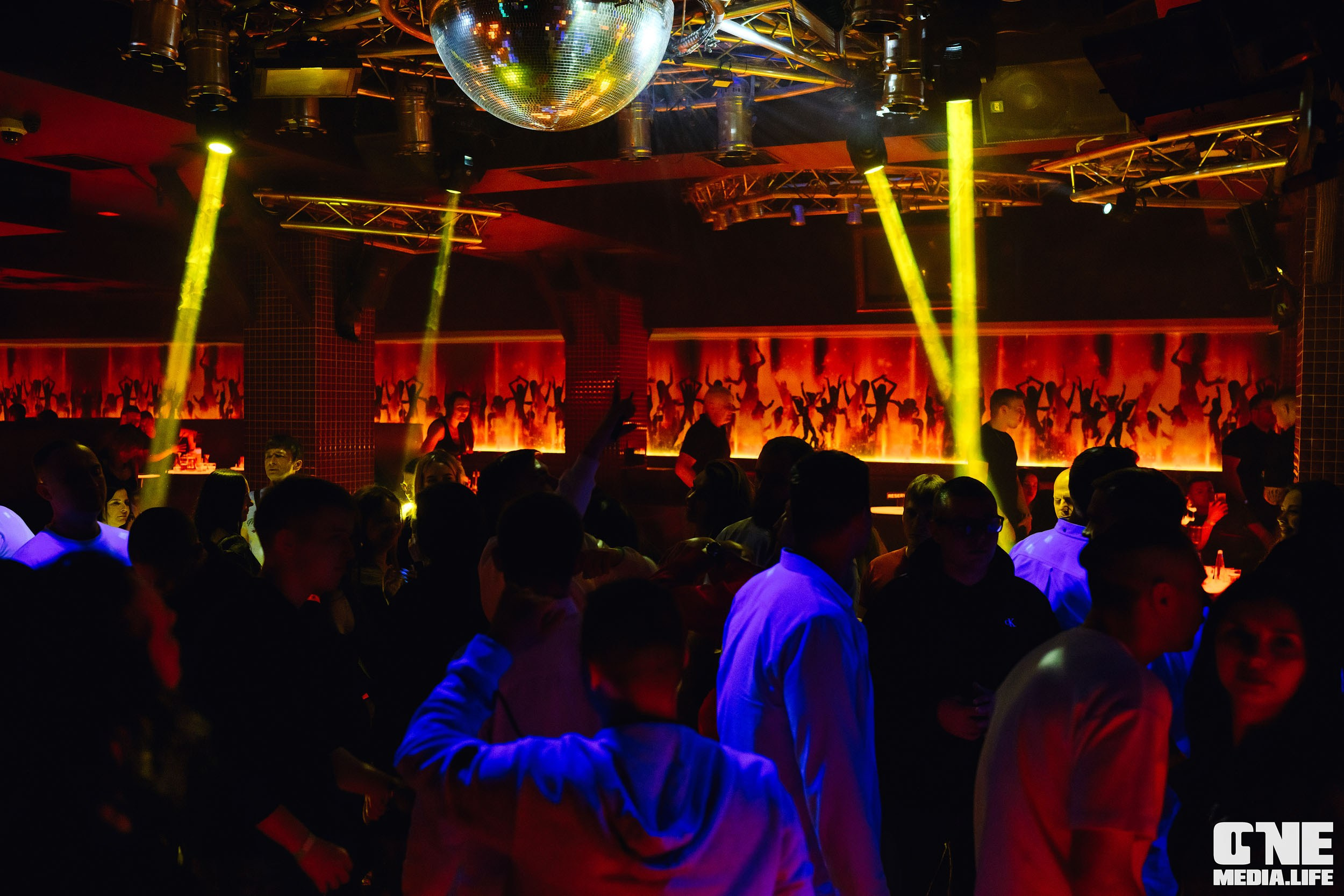 Фоторепортаж из РК Планета. One Media Life: фоторепортажи, фотоотчеты с мероприятий и заведений