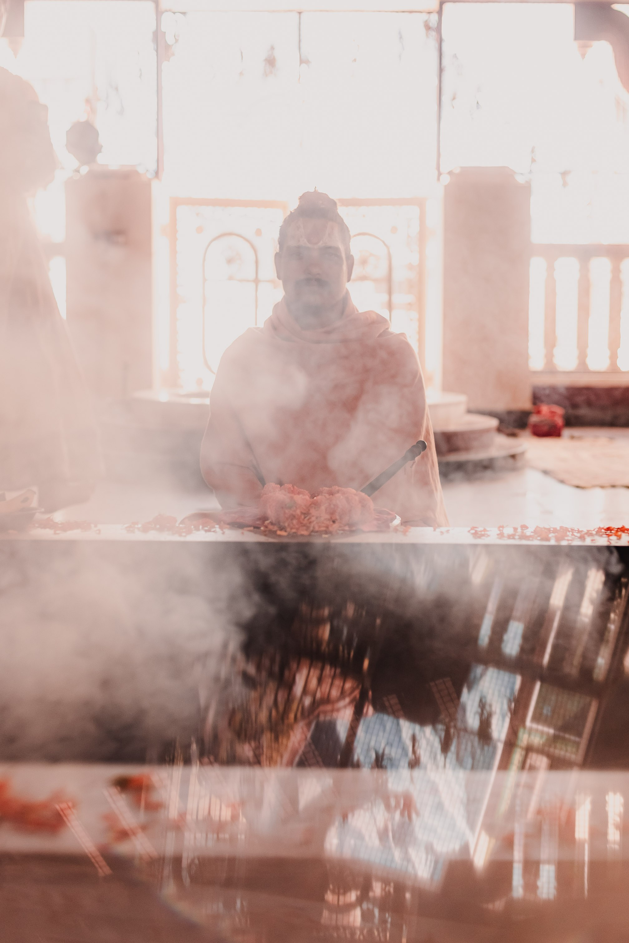Navaratri yajna at Devraha Baba Ji ashram. Мариам Багдасарян