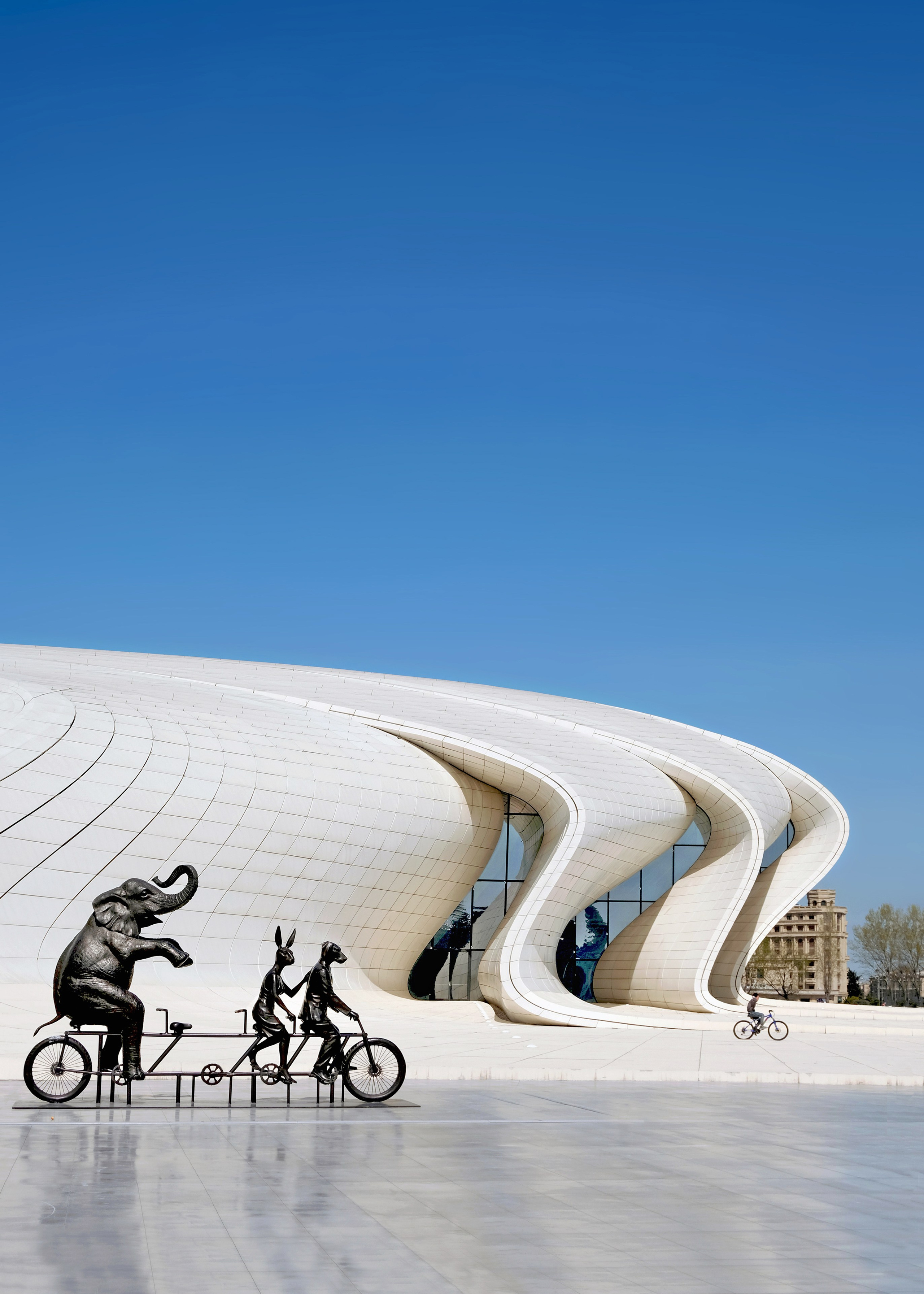 Zaha Hadid Baku Aliev Center. Интерьерный архитектурный фотограф | interior architectural photographer