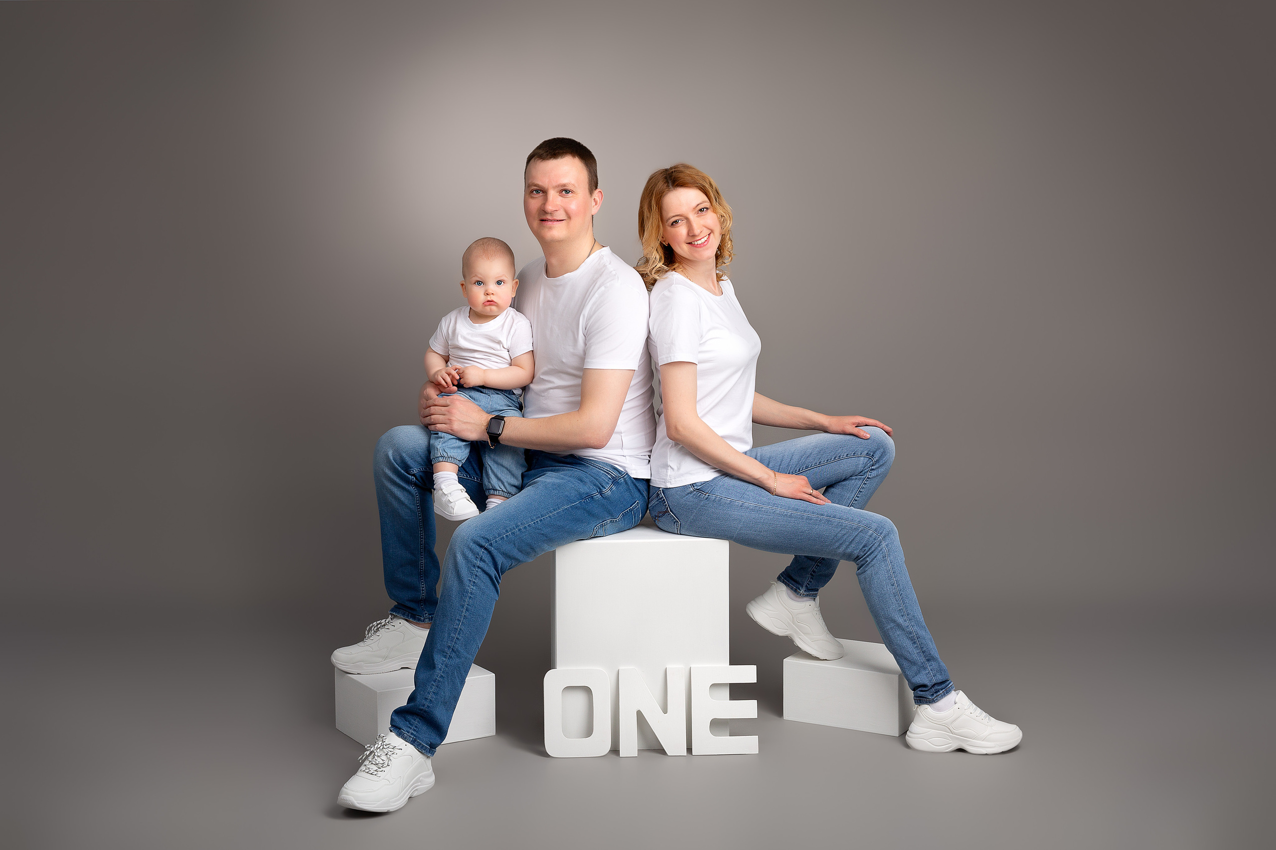 Фотосессия «Первый годик» Димы. Детский фотограф в Екатеринбурге и Арамили Лариса Кузнецова