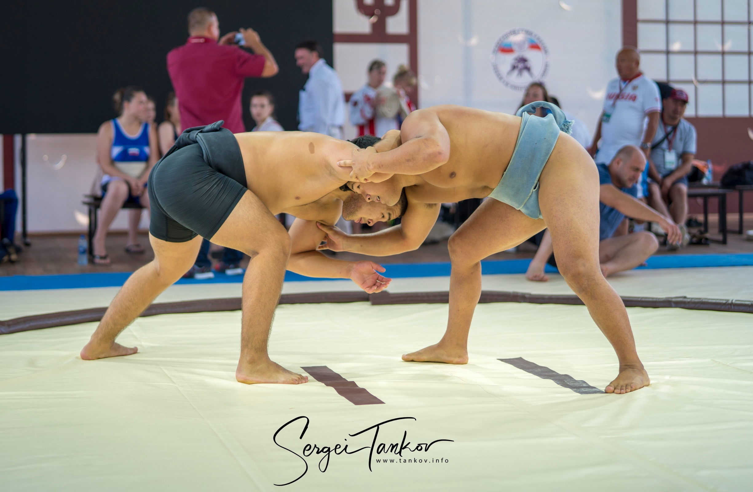 Владивосток (сентябрь 2019). Фотограф Сергей Танков