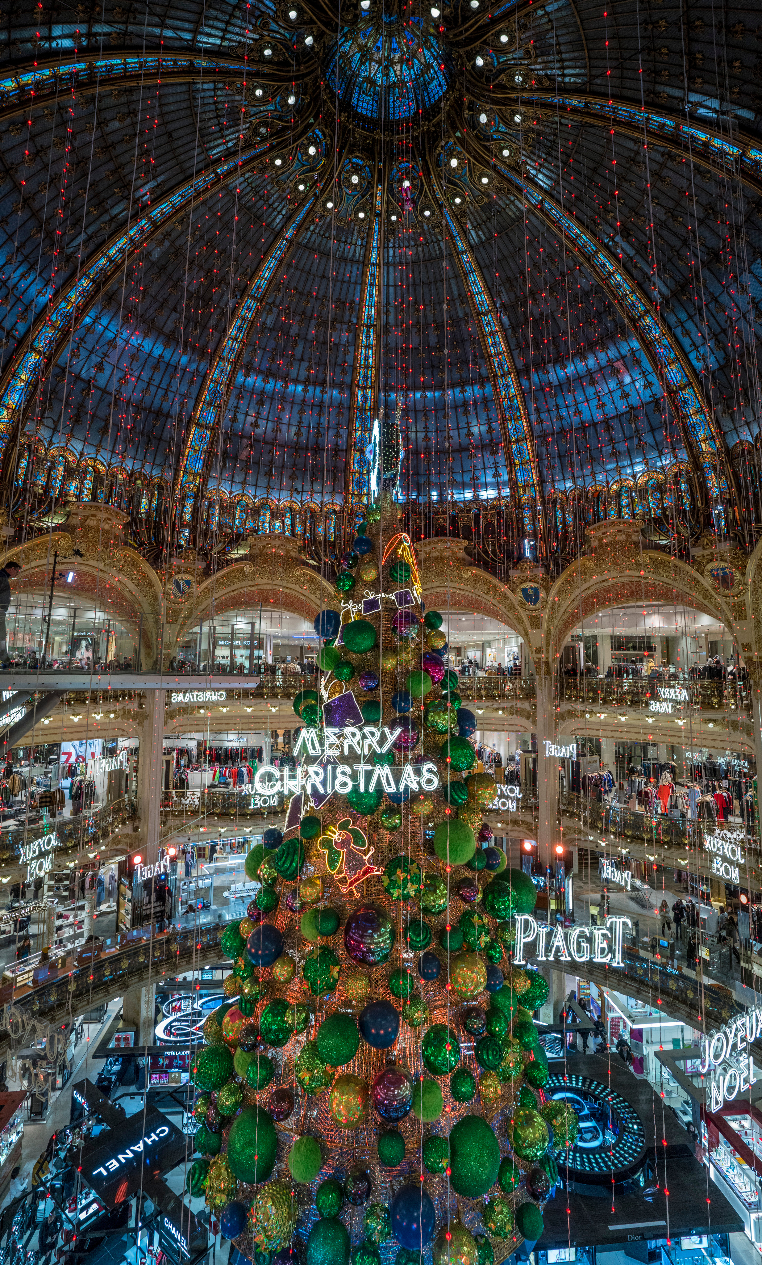 Париж (январь 2019). Фотограф Сергей Танков