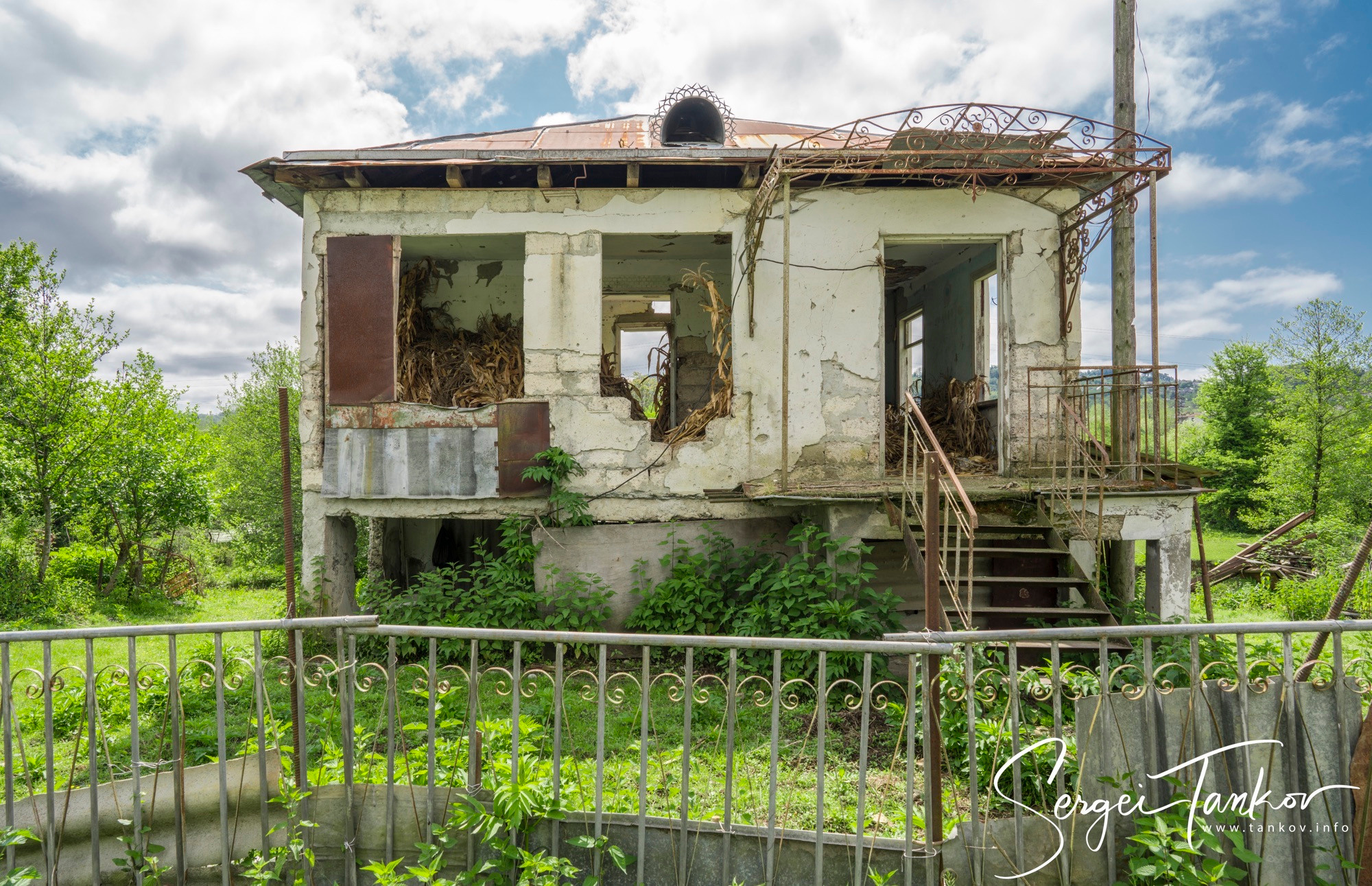Абхазия (май 2019). Фотограф Сергей Танков