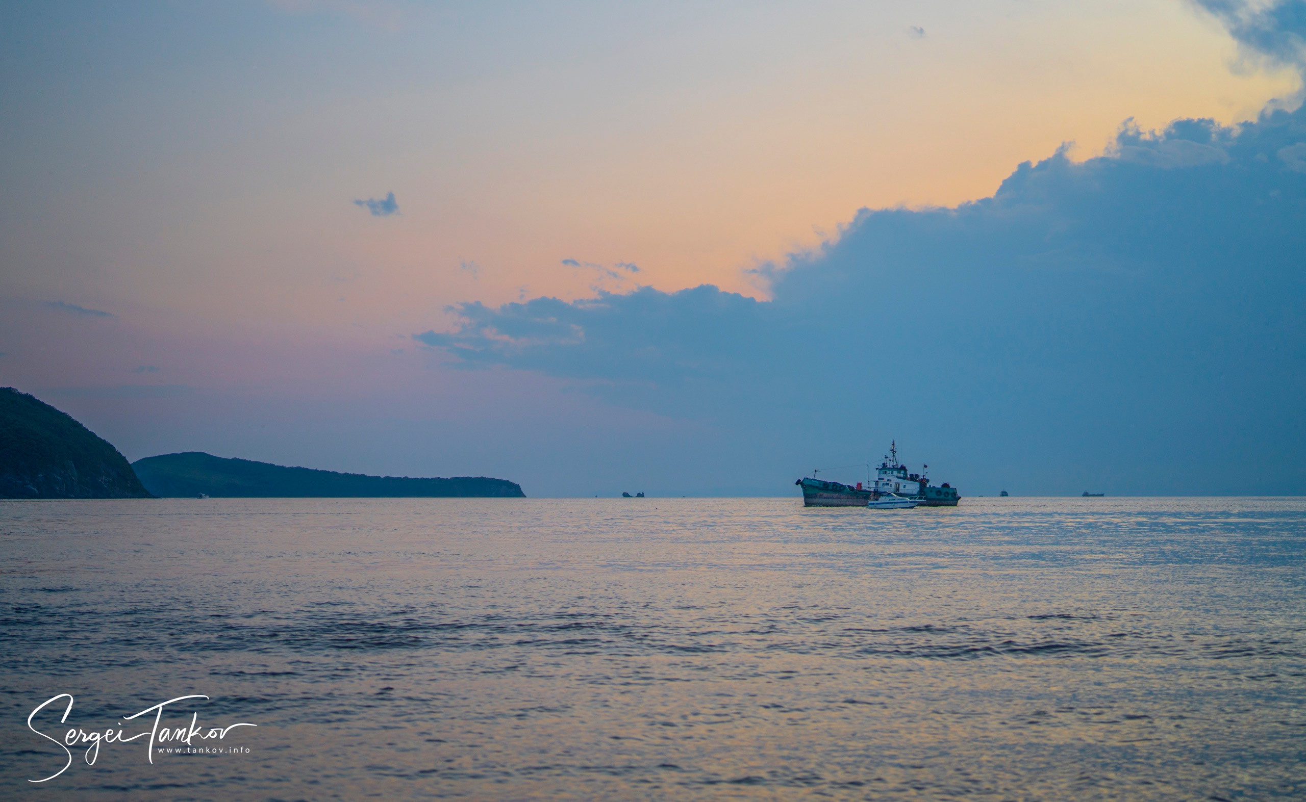 Владивосток (сентябрь 2019). Фотограф Сергей Танков