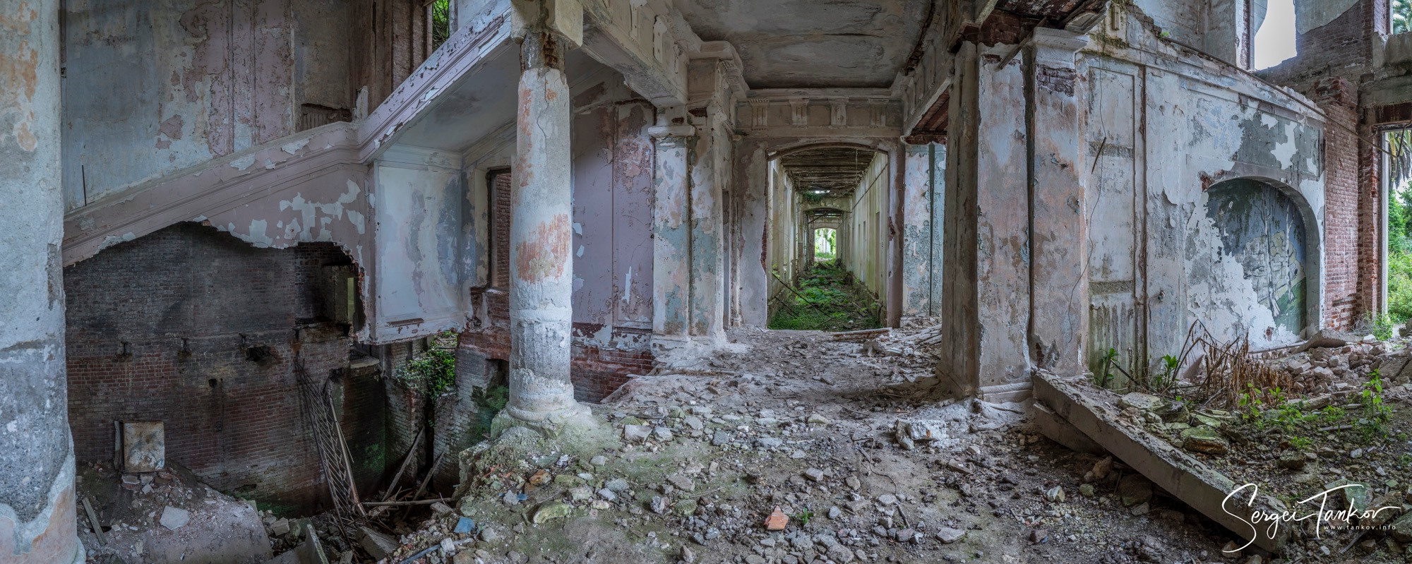 Абхазия (май 2019). Фотограф Сергей Танков