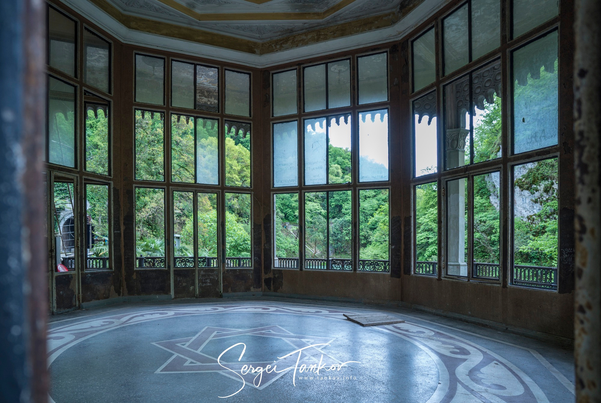 Абхазия (май 2019). Фотограф Сергей Танков