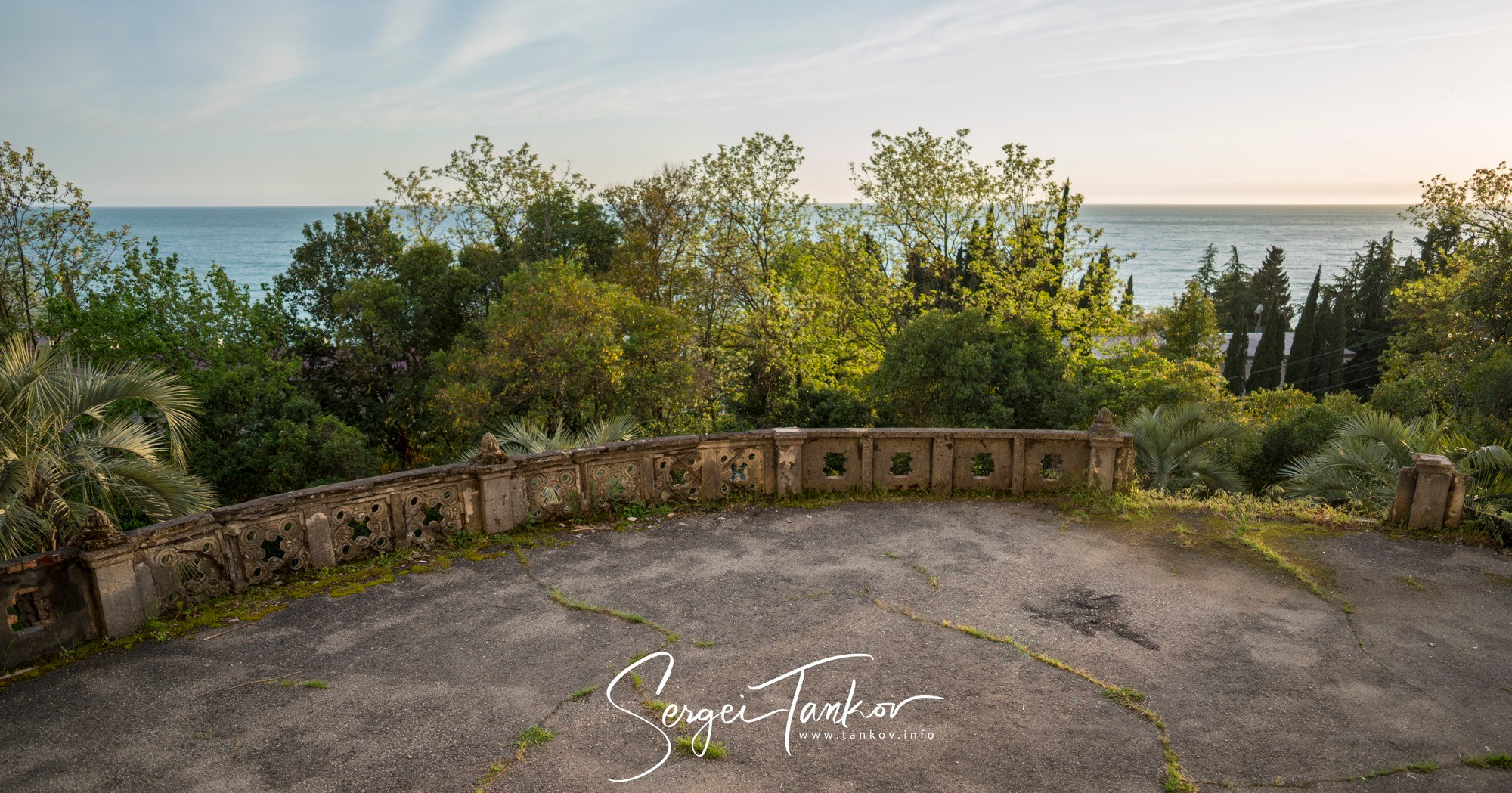 Абхазия (май 2019). Фотограф Сергей Танков