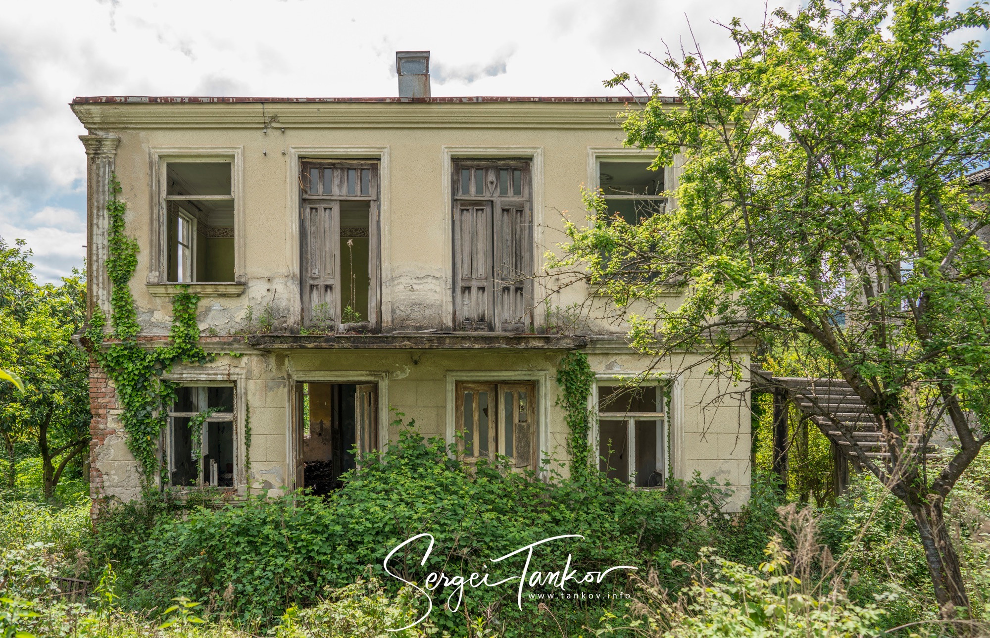 Абхазия (май 2019). Фотограф Сергей Танков