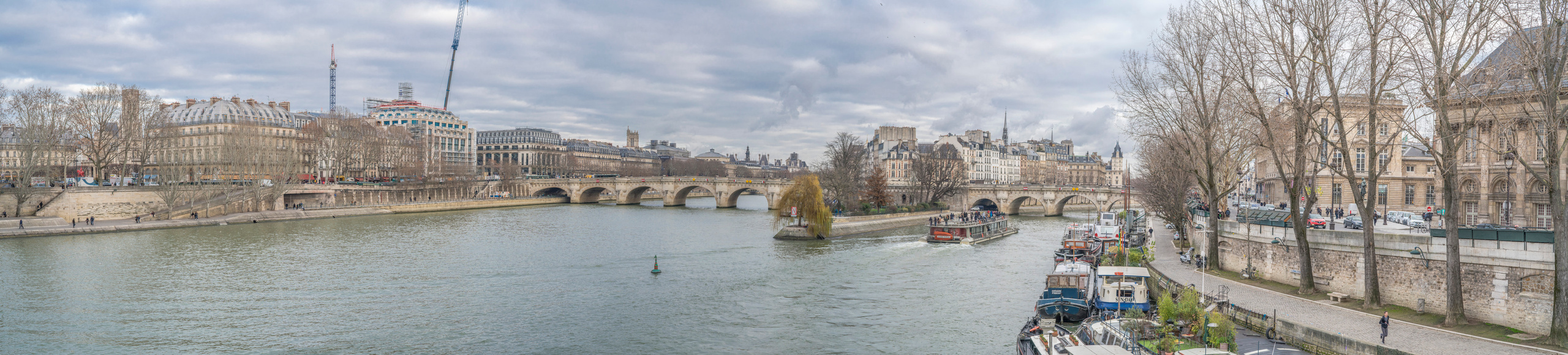 Париж (январь 2019). Фотограф Сергей Танков
